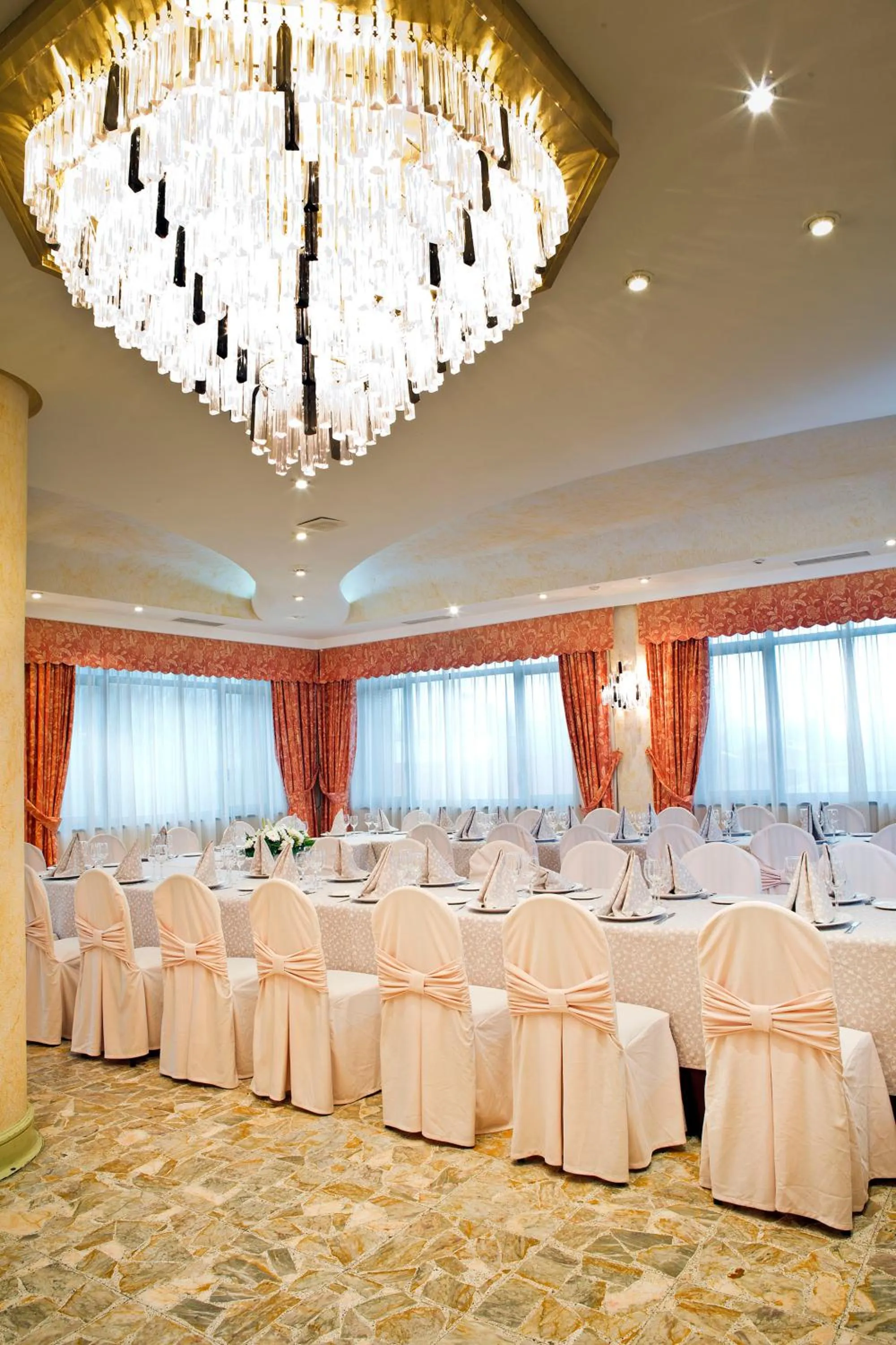 Banquet/Function facilities in Tudanca Miranda