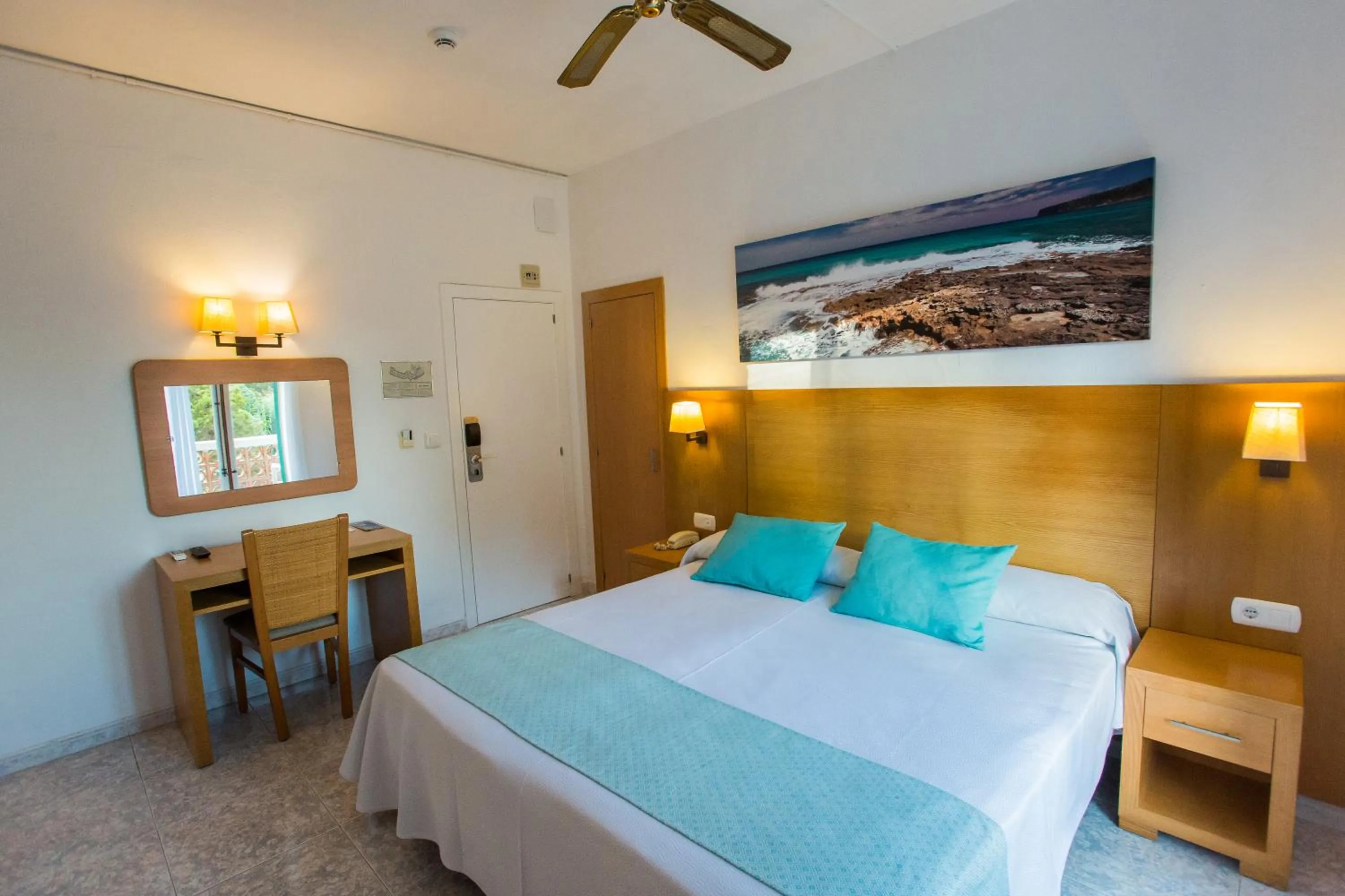 Bed in Hotel Tagomago