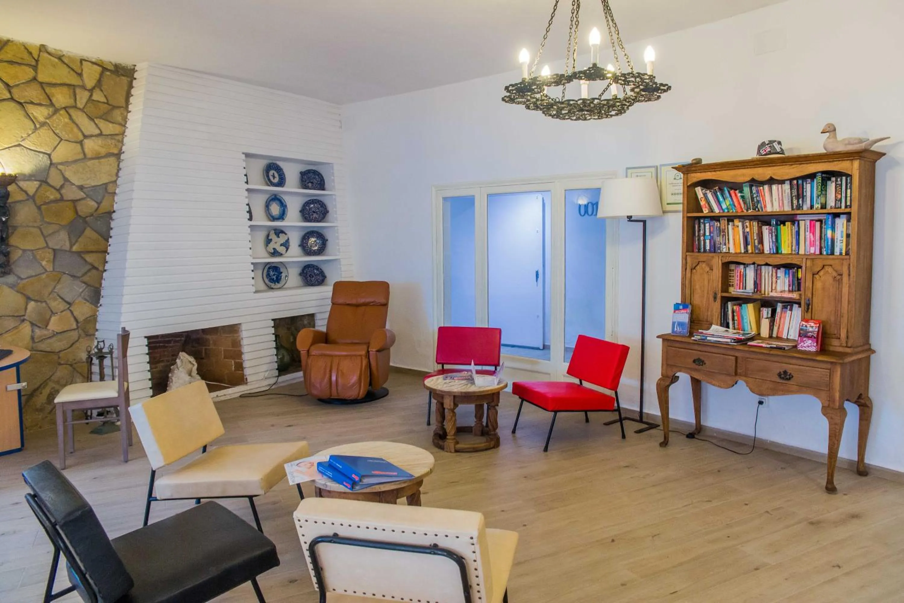 Library in Hotel Tagomago