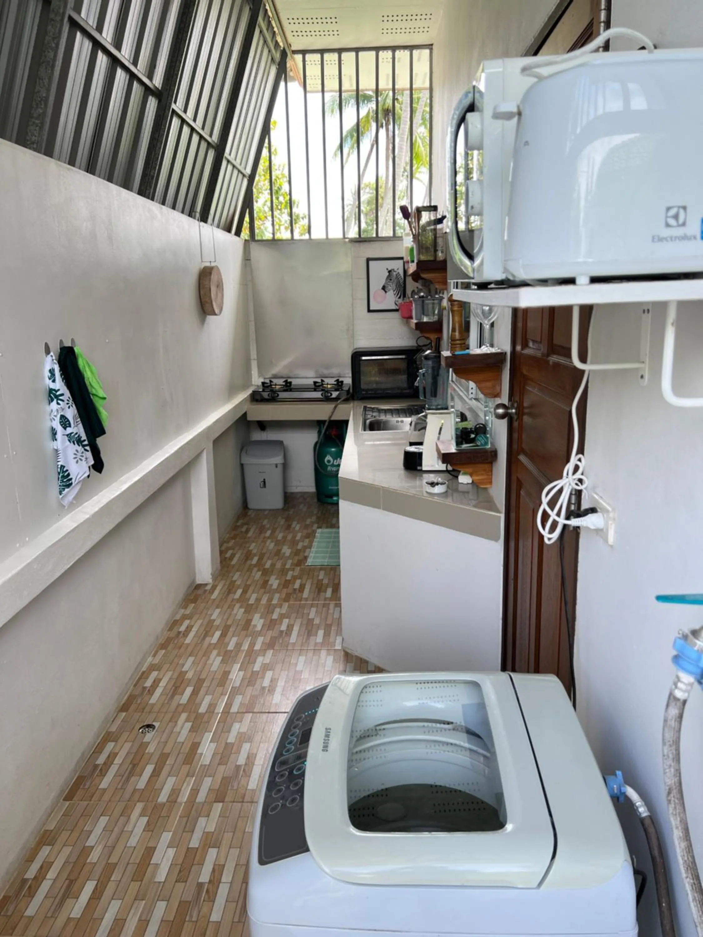 Kitchen or kitchenette in Holiday house near Lamai with swimming pool. 2 bedrooms