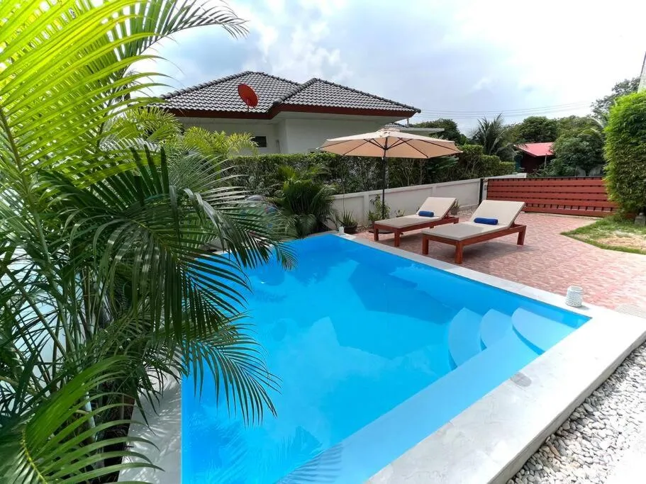 Holiday house near Lamai with swimming pool. 2 bedrooms
