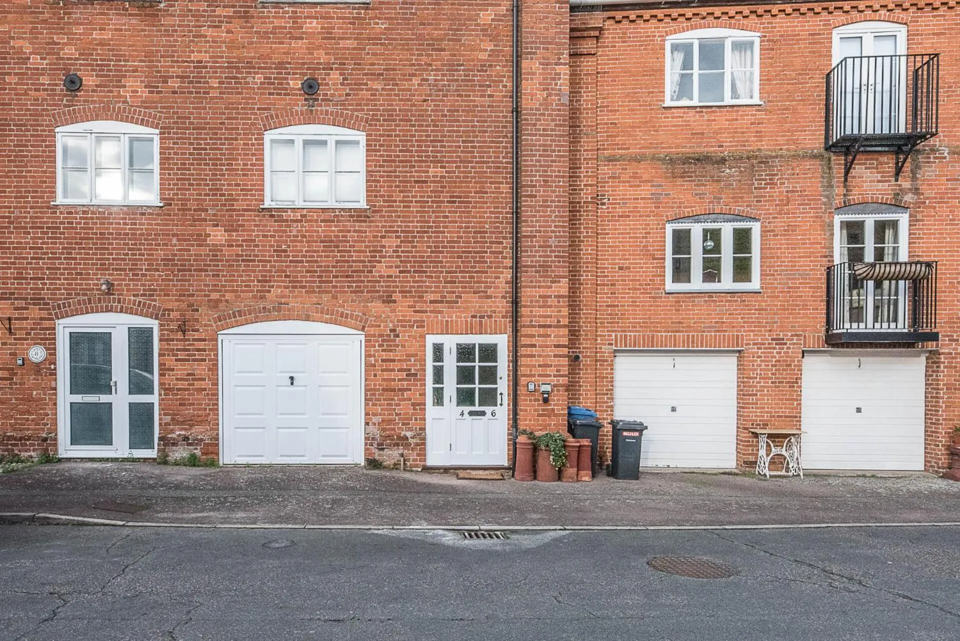 4 Ropers Court, Lavenham