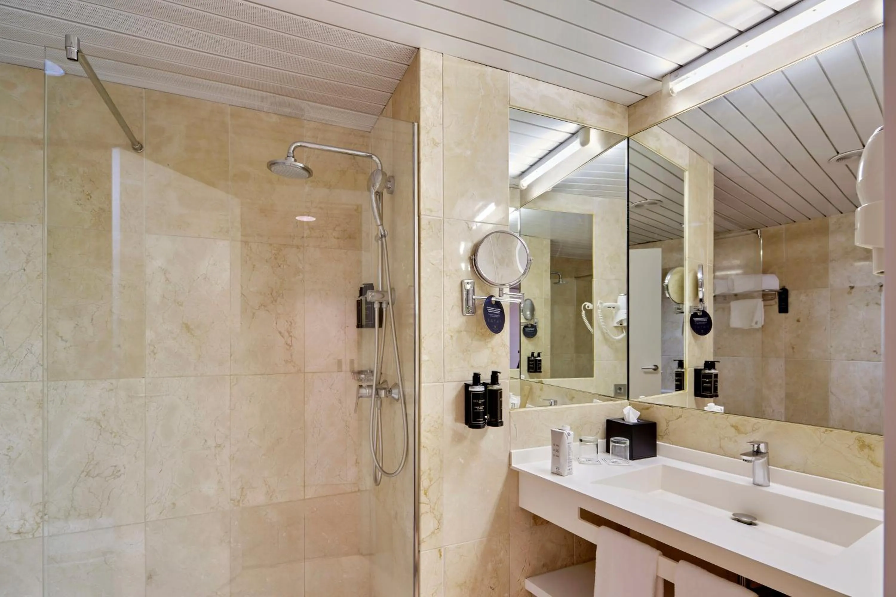 Bathroom in Eurostars Don Cándido