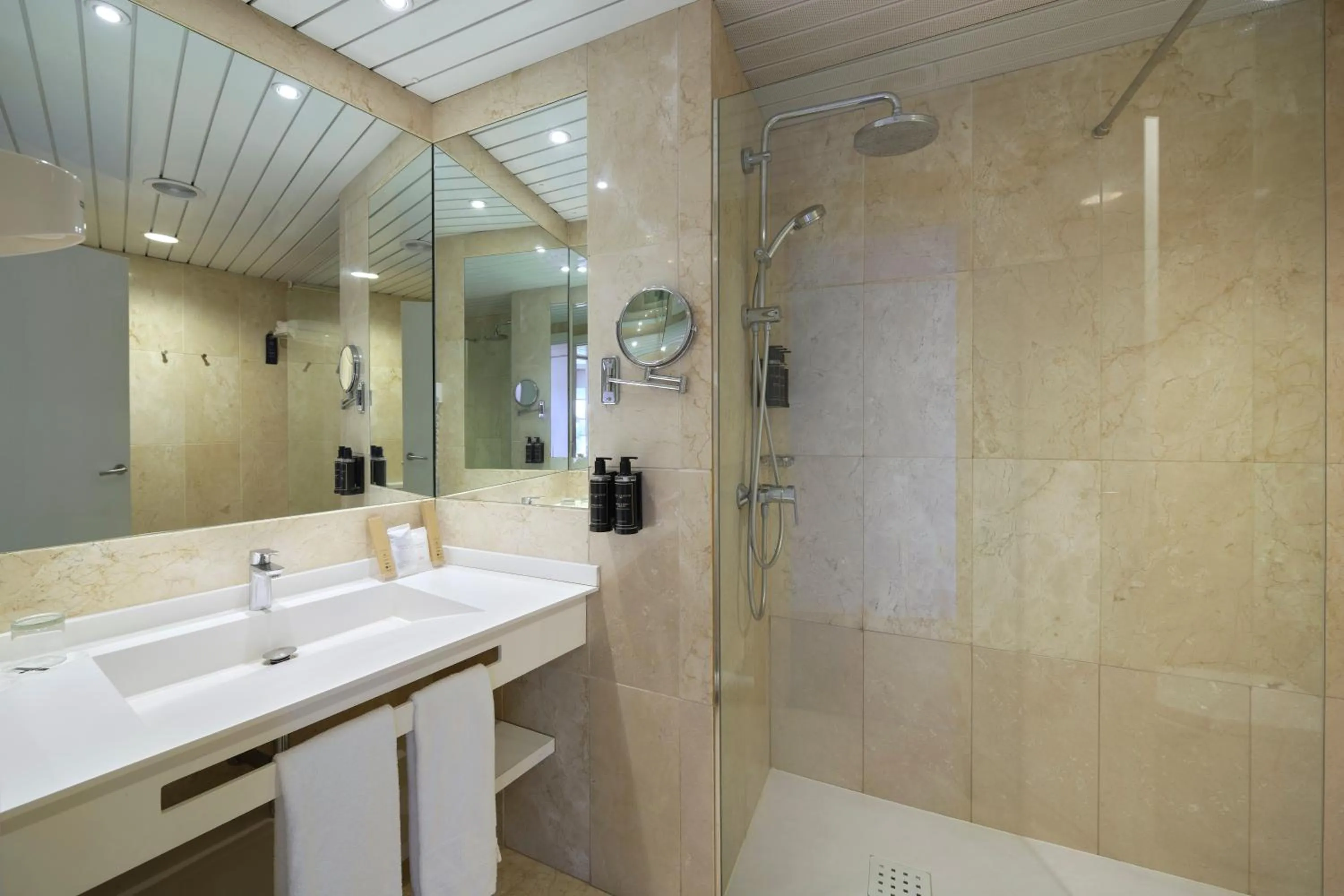 Bathroom in Eurostars Don Cándido