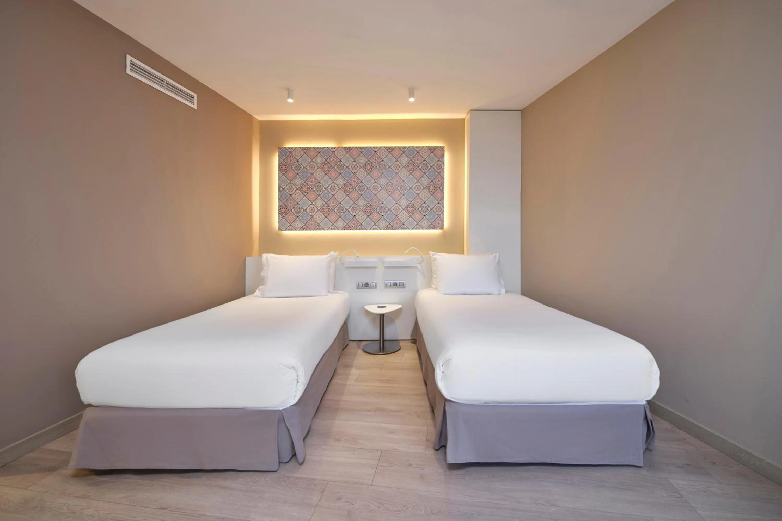 Bed in Eurostars Don Cándido