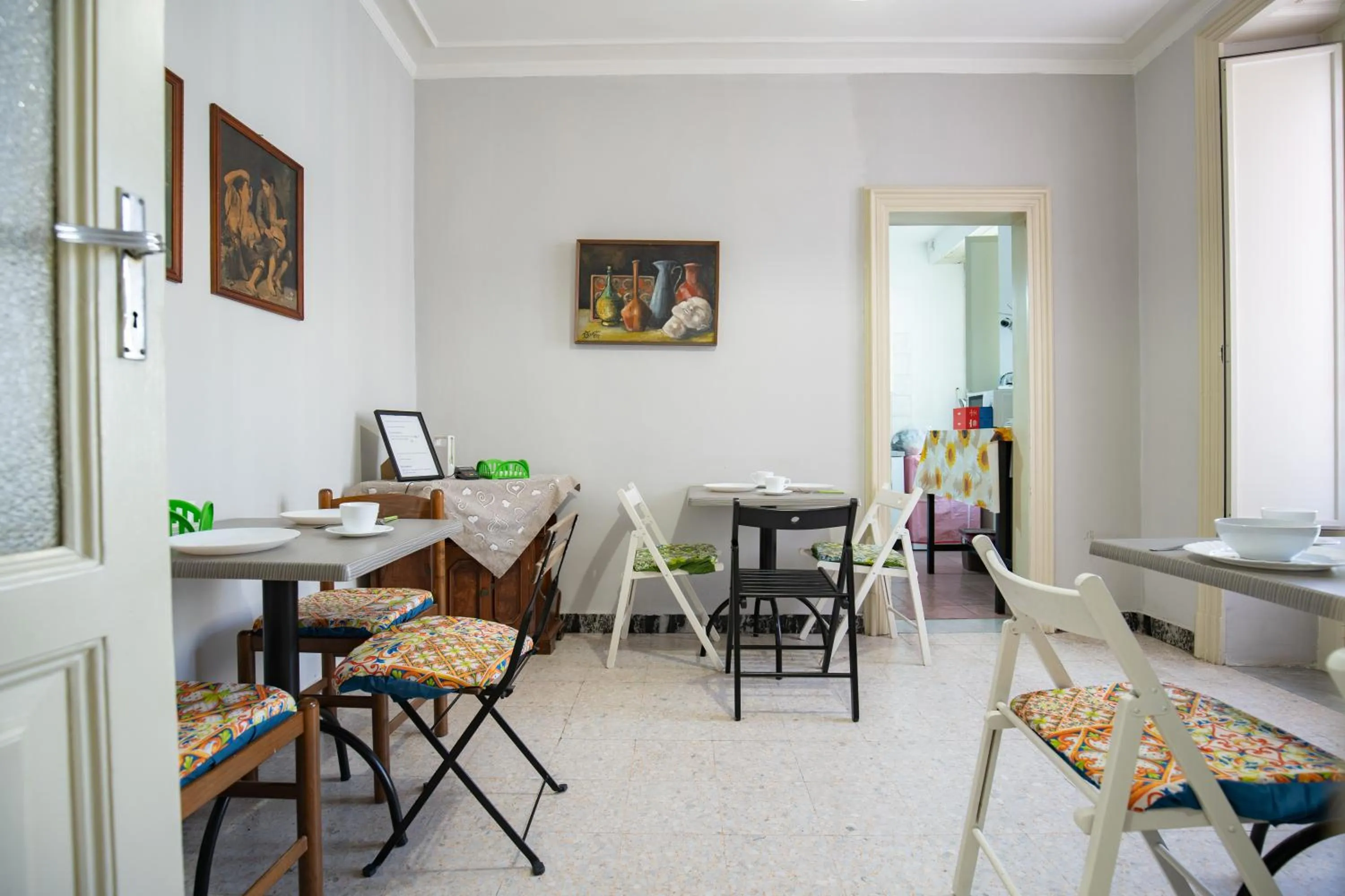 Tra l'Etna e il mare via Oberdan