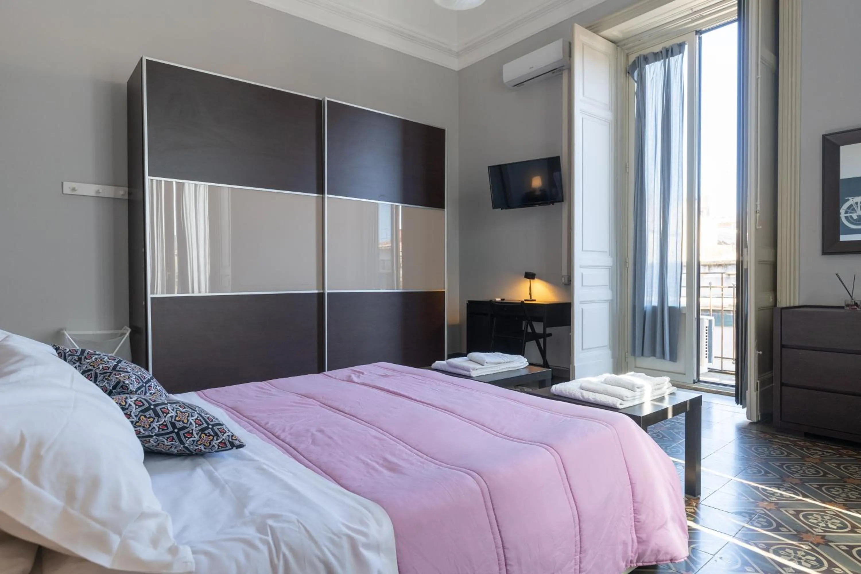 Bed in Tra l'Etna e il mare via Oberdan