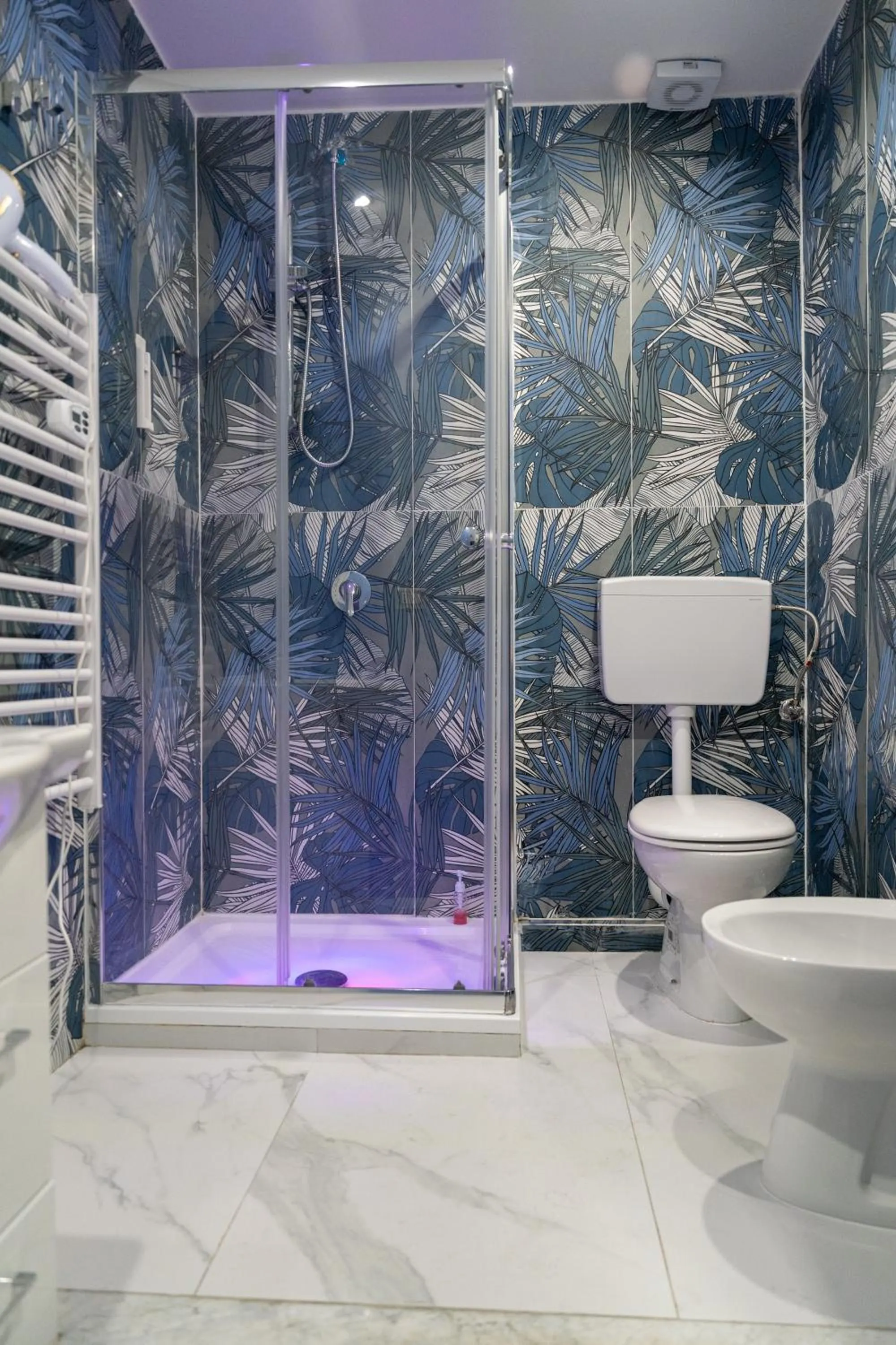 Tra l'Etna e il mare via Oberdan