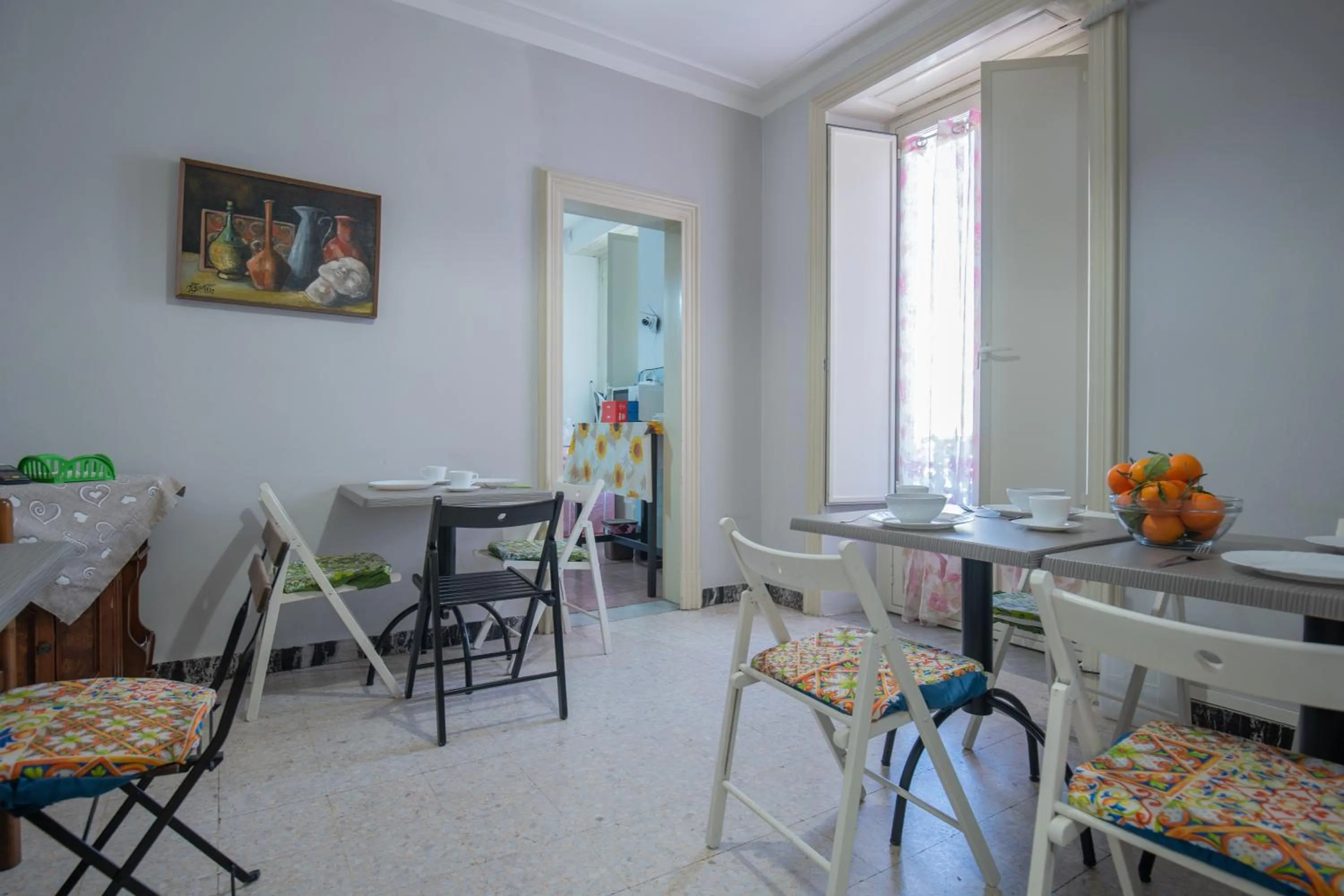 Lounge or bar in Tra l'Etna e il mare via Oberdan