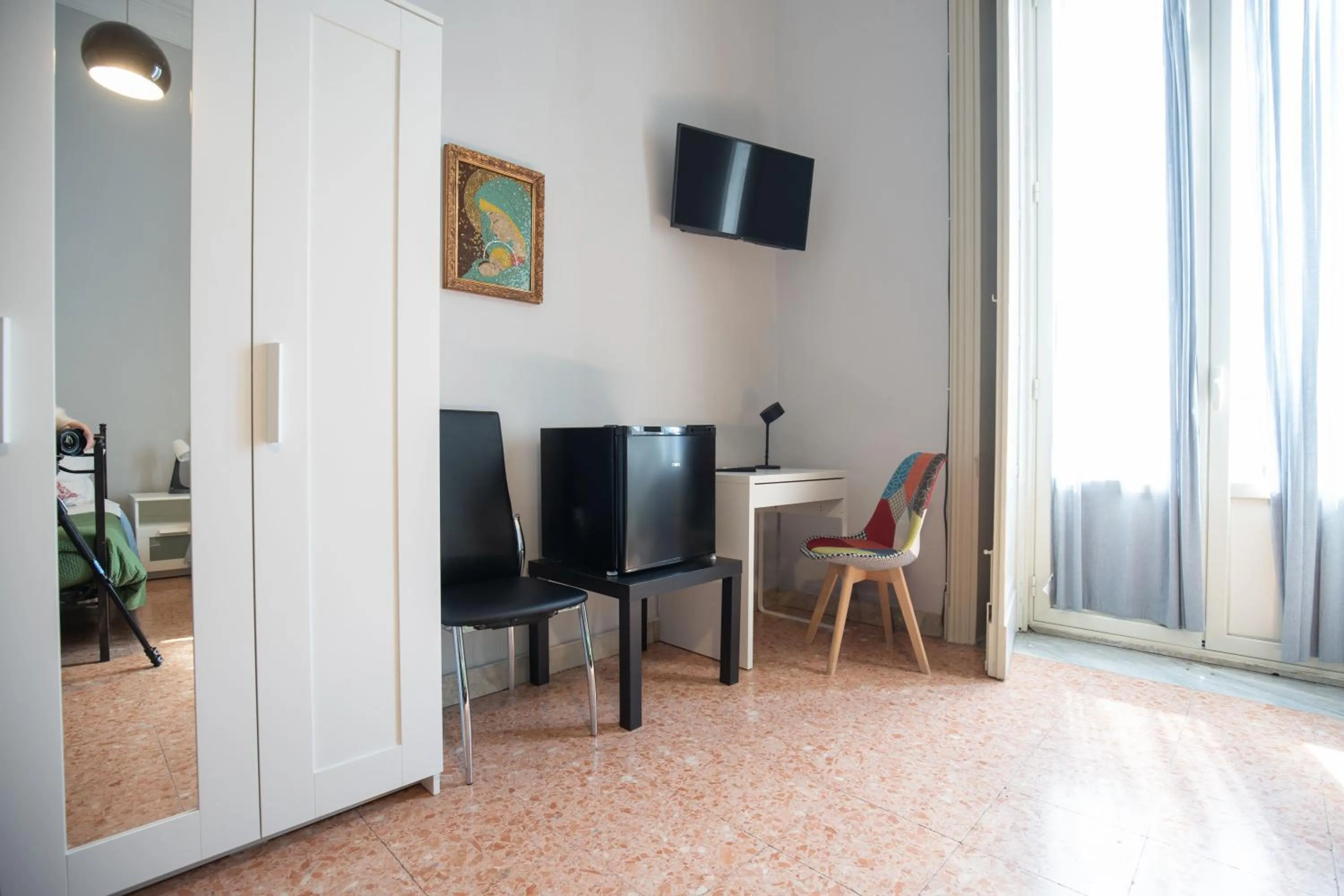 Tra l'Etna e il mare via Oberdan