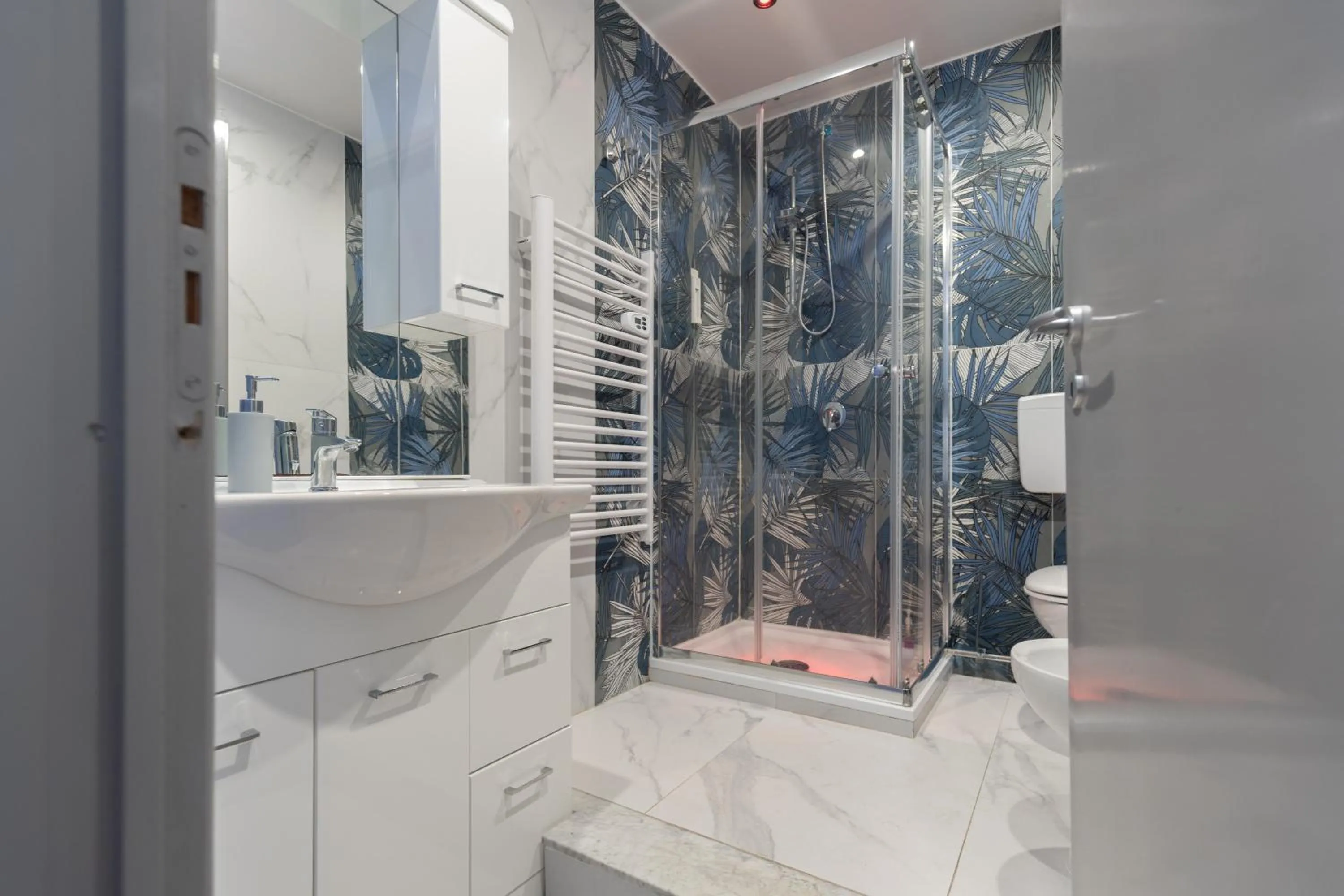 Tra l'Etna e il mare via Oberdan