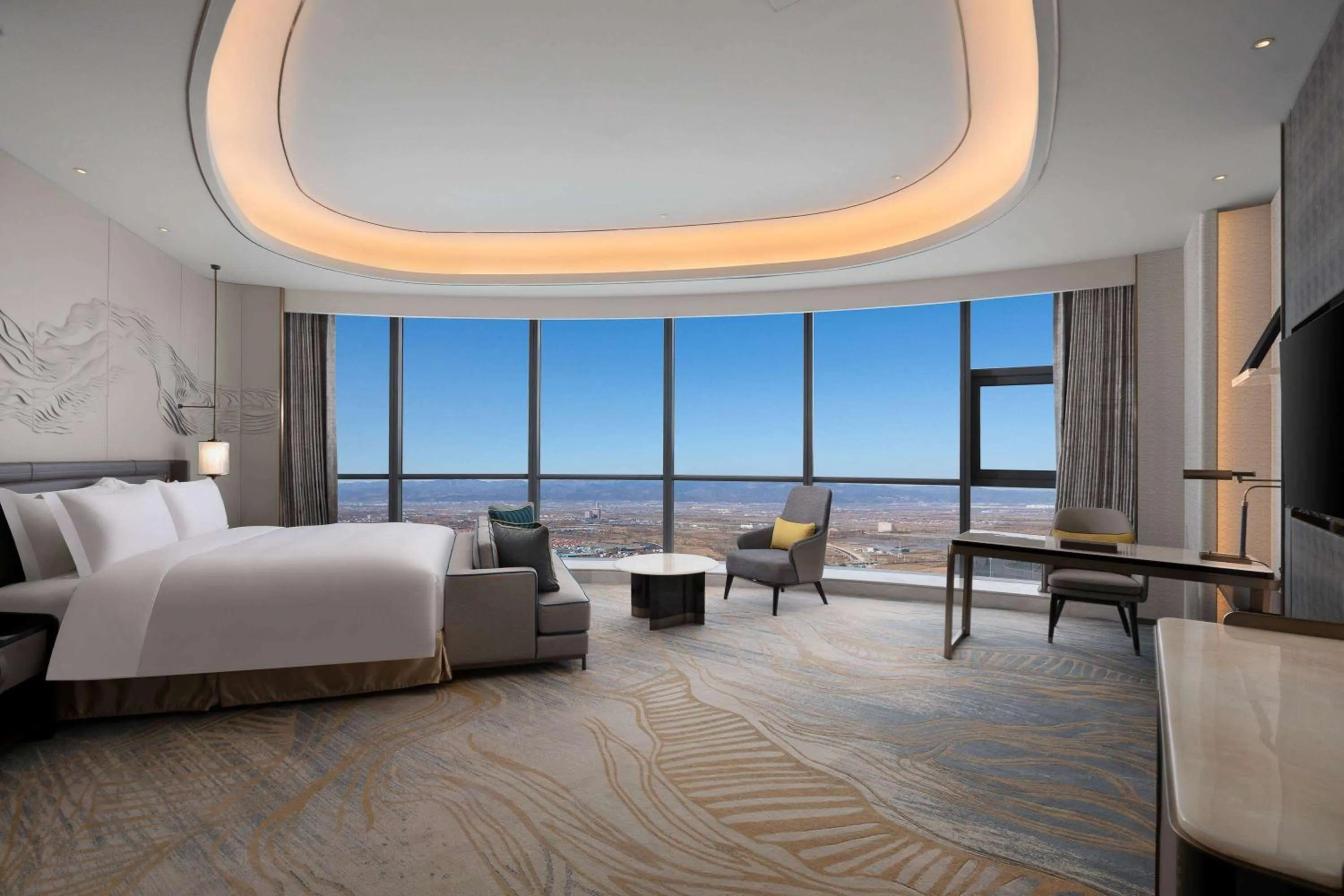 Photo of the whole room, Bed in Wyndham Grand Shanxi Xiaohe Xincheng