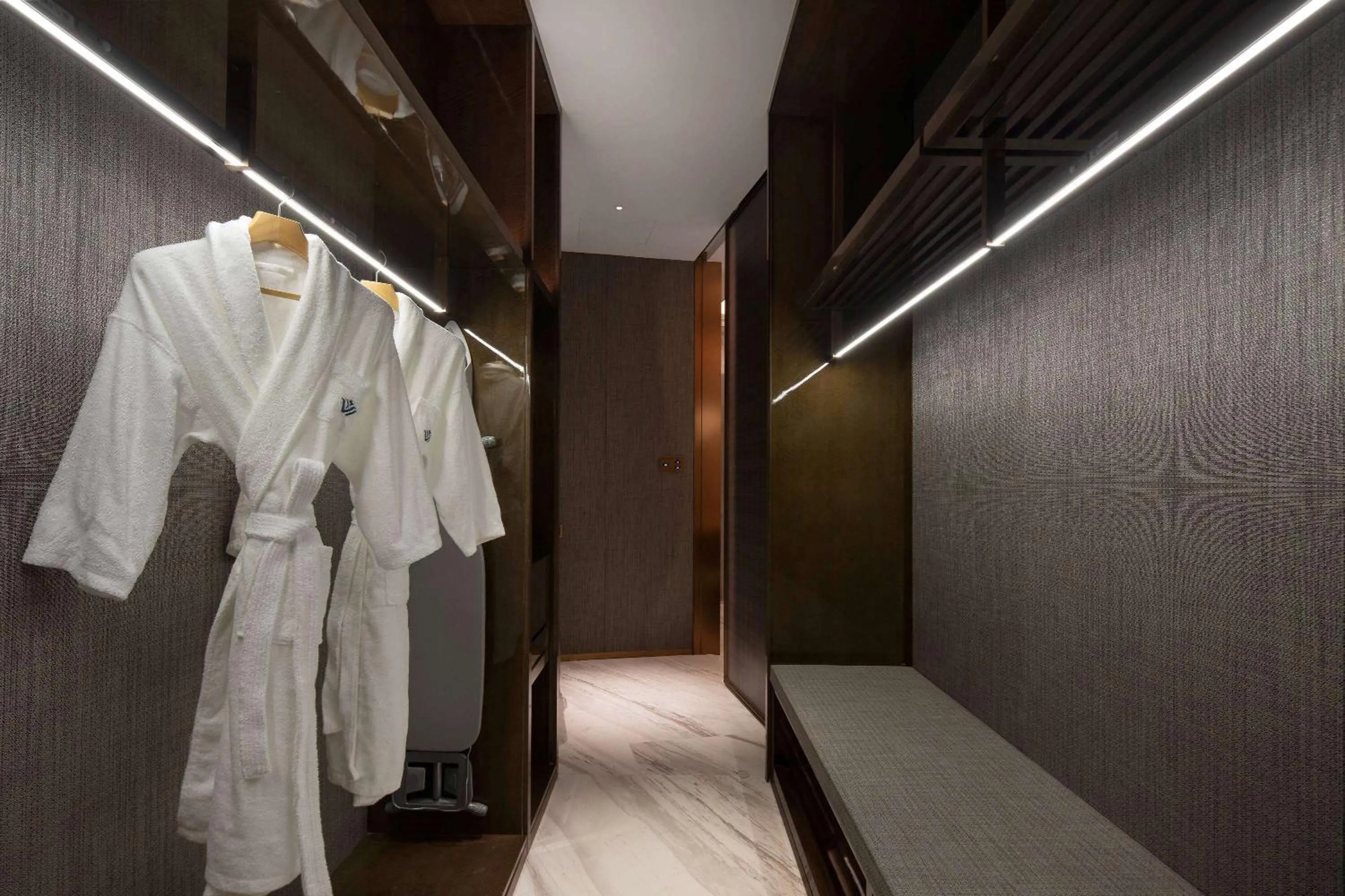 Photo of the whole room in Wyndham Grand Shanxi Xiaohe Xincheng