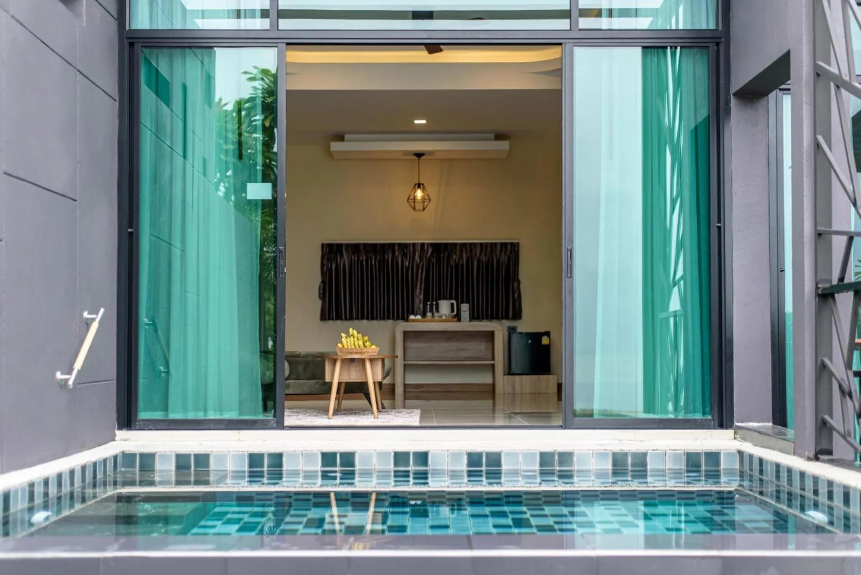 Swimming pool in Mangrovebay Krabi Beachfront Pool Villa