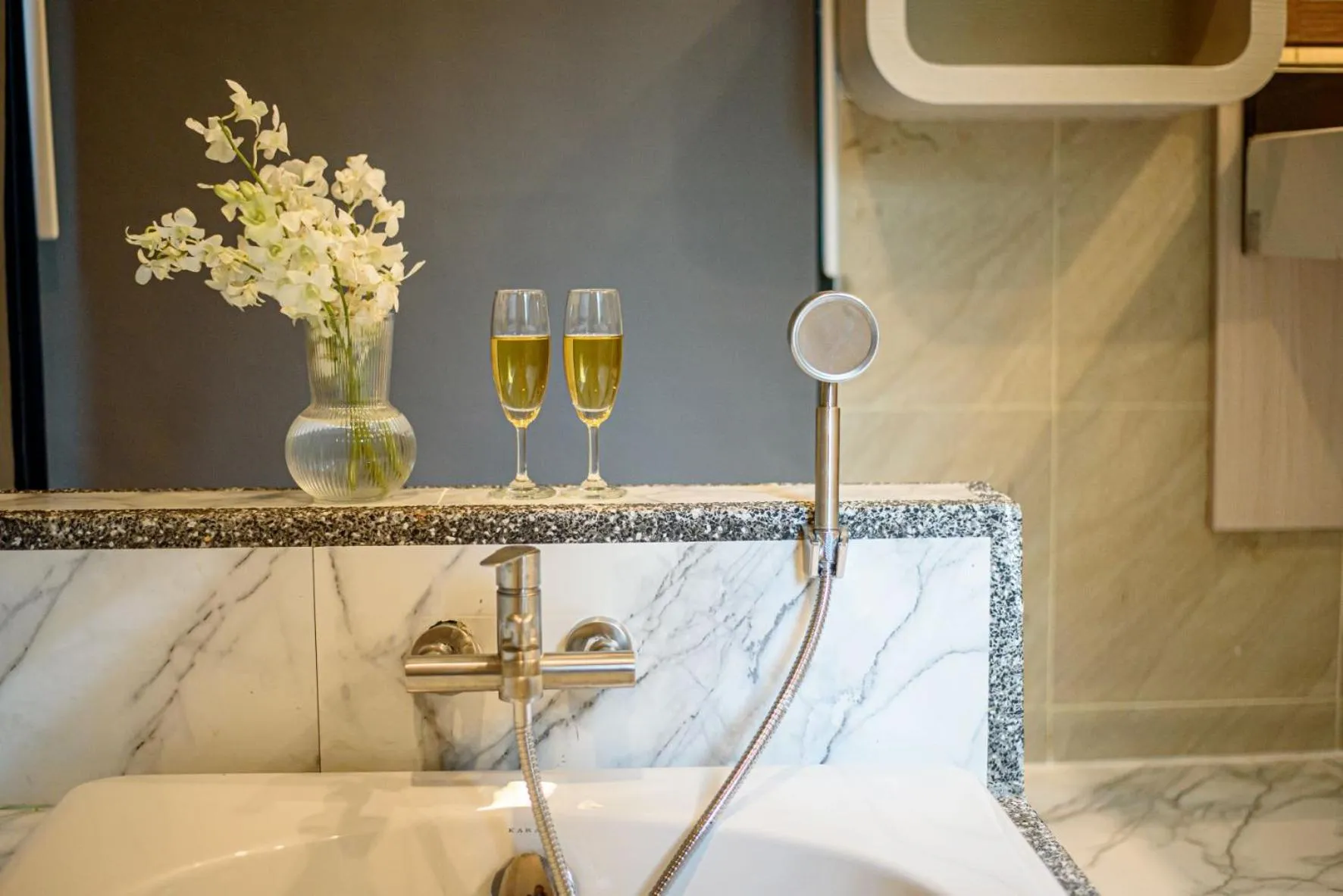 Shower in Mangrovebay Krabi Beachfront Pool Villa