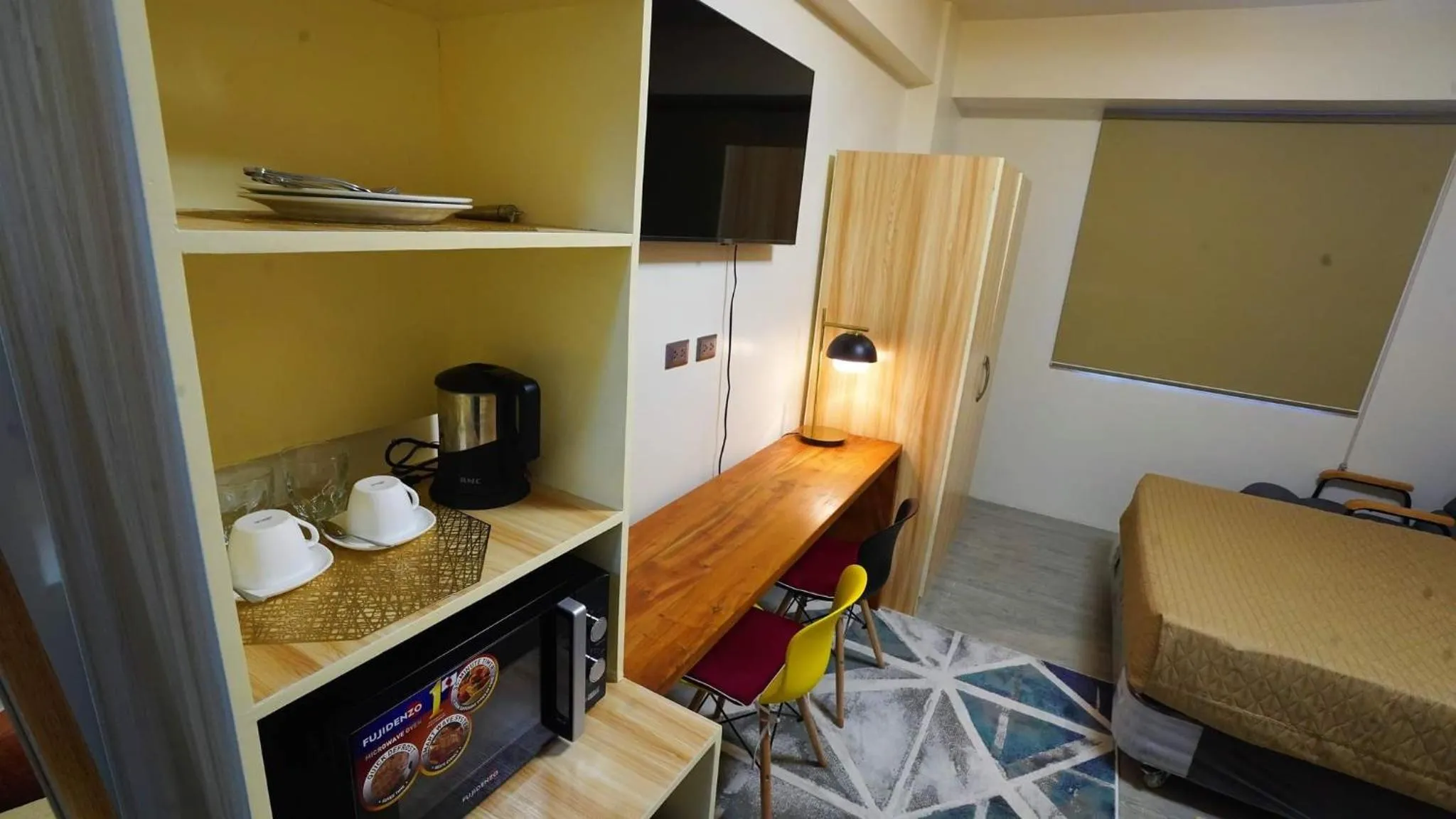 Relaxing Studio five in Bacolod across Ayala Mall