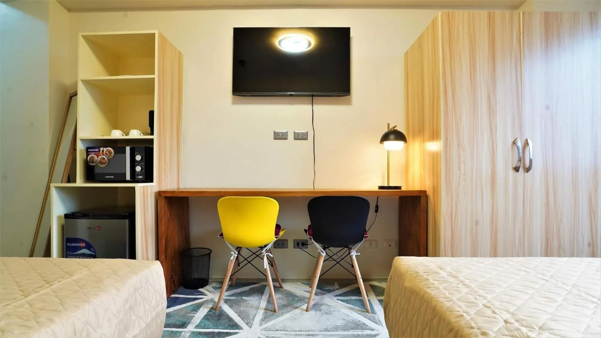 Relaxing Studio five in Bacolod across Ayala Mall