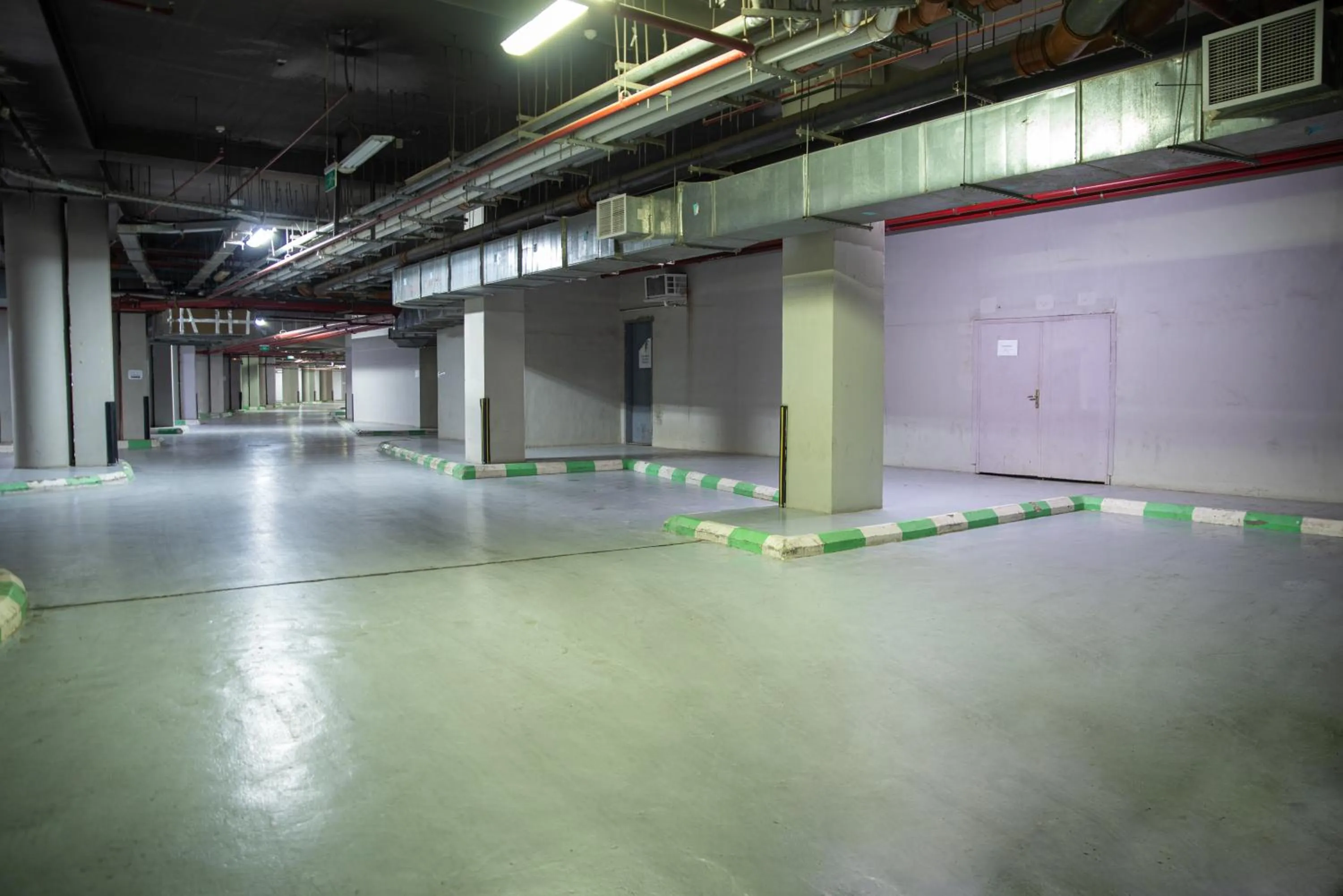 Parking in Al Hidayah Towers Hotel