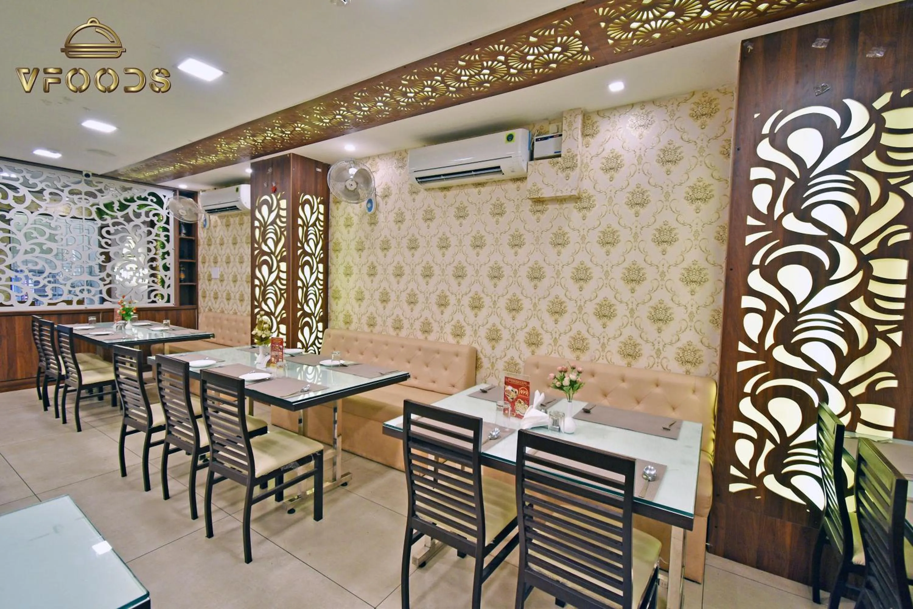 Restaurant/places to eat in Hotel Vi Park - City Centre