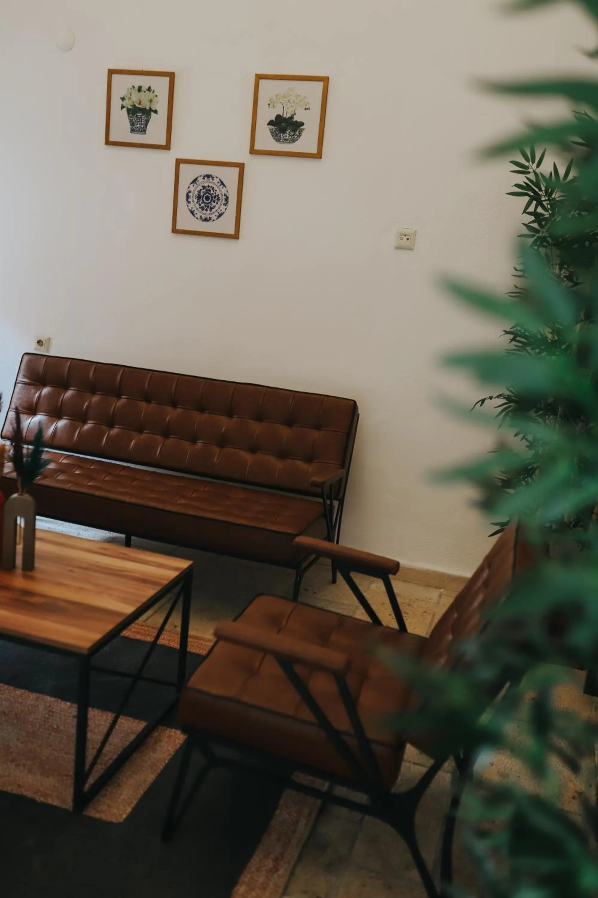 Communal lounge/ TV room in Fibar Hotel Zincirlihan