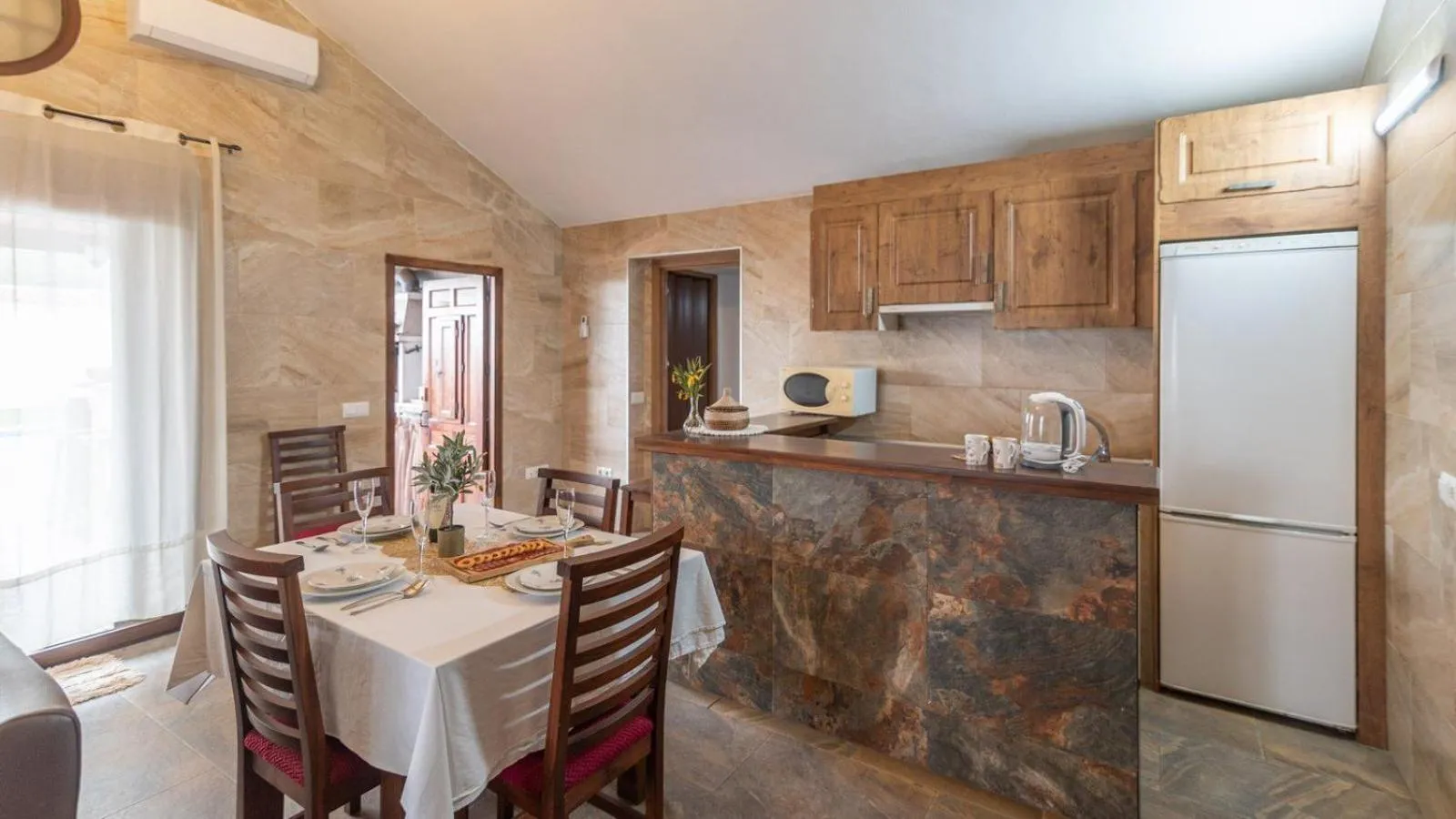 Kitchen or kitchenette in Casa La Pradera Antequera by Ruralidays