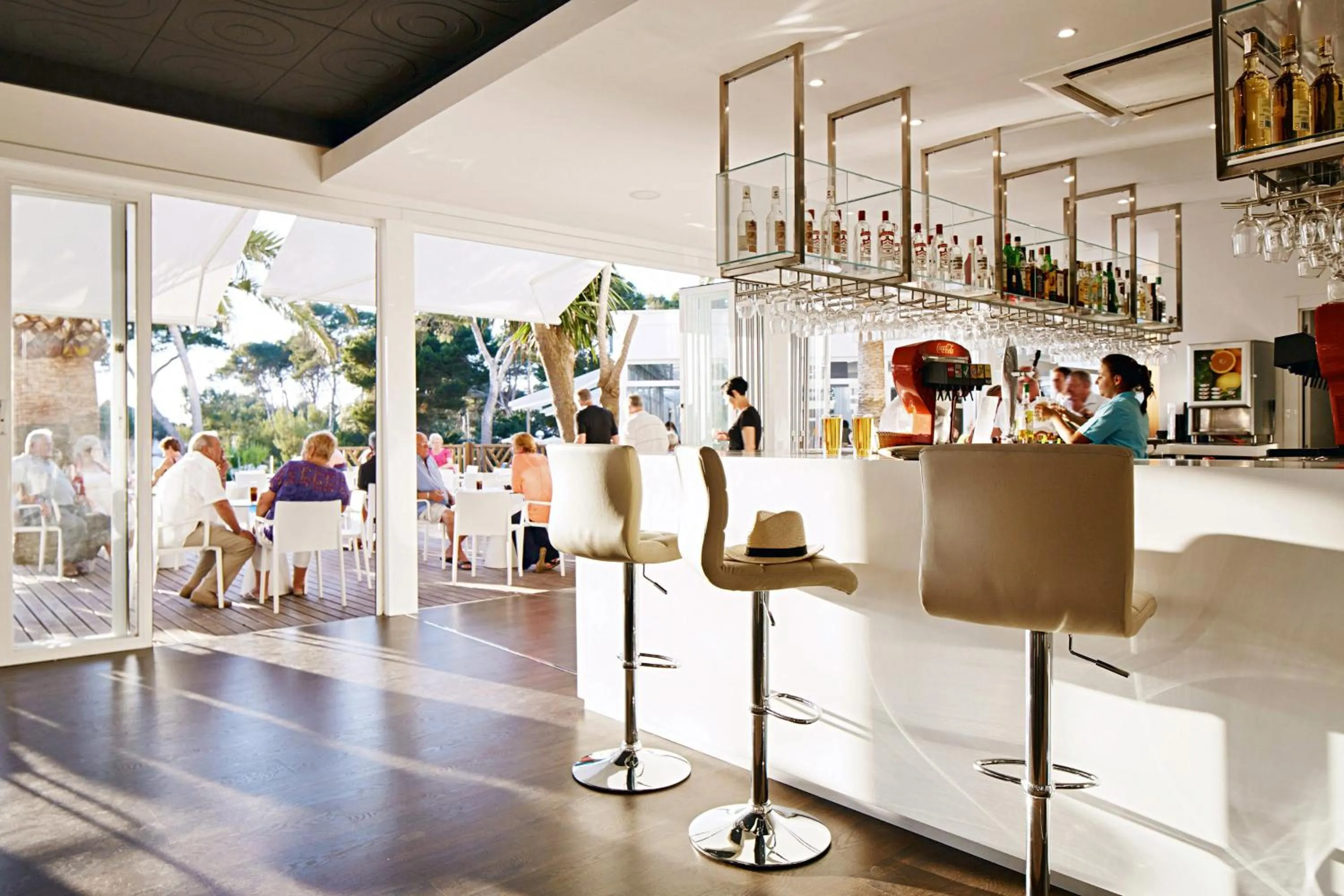 Lounge or bar in Globales Cala Blanca