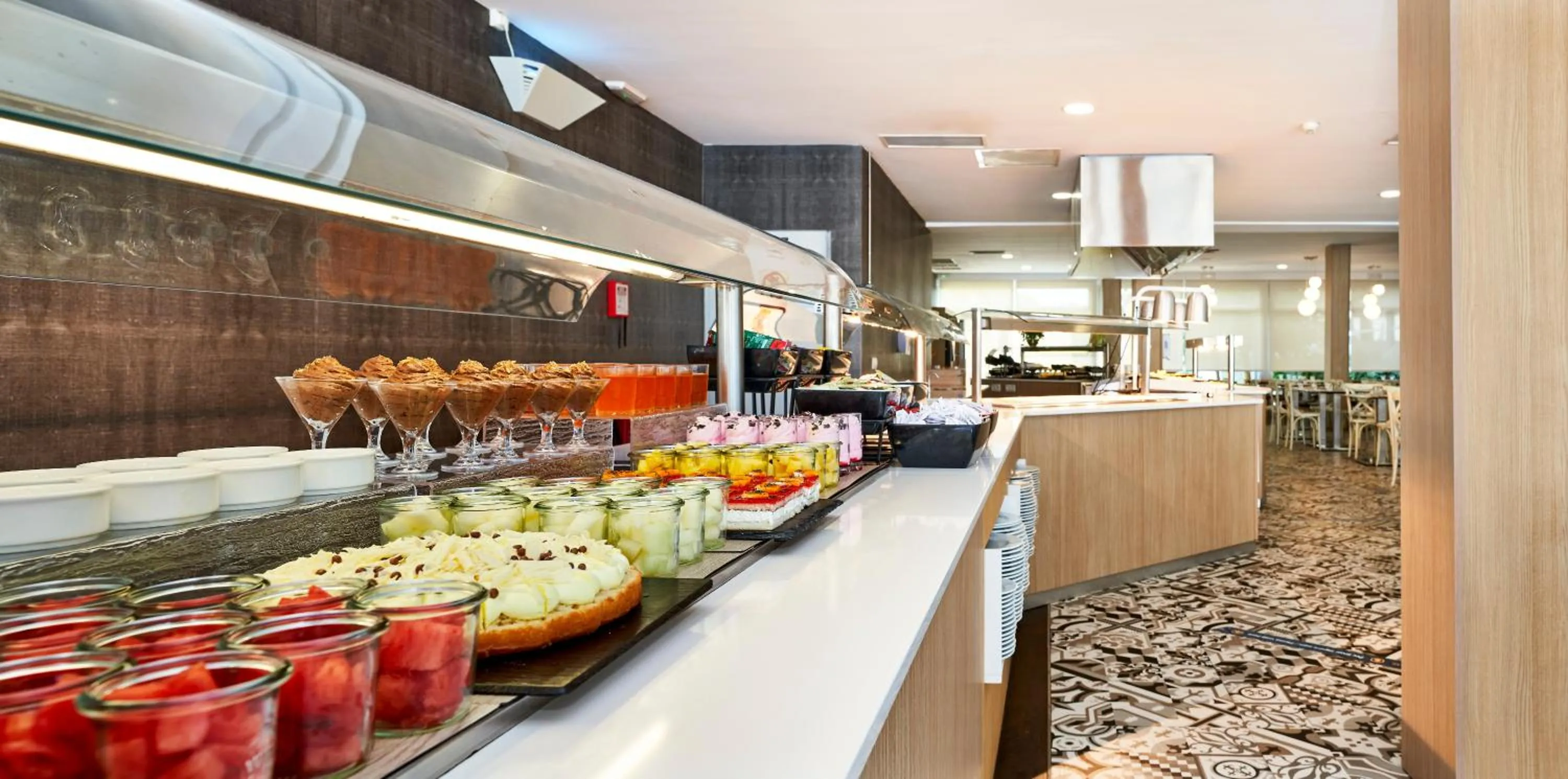 Dining area in Globales Cala Blanca