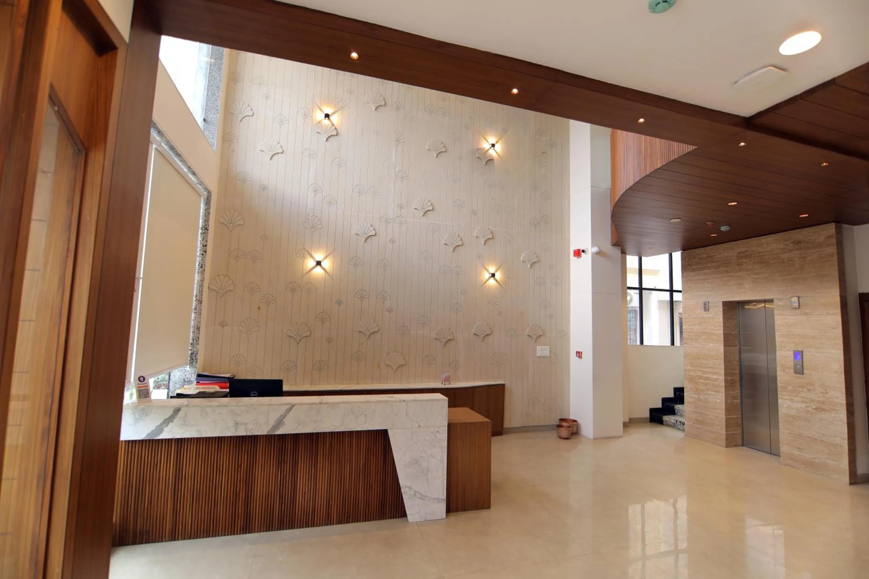 Lobby or reception in Hotel Mumbai House Express Udaipur