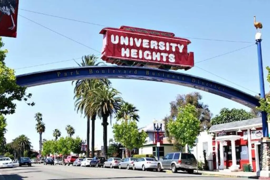 Professionals-Restaurants-FastWiFi-A C-Desk- Pets