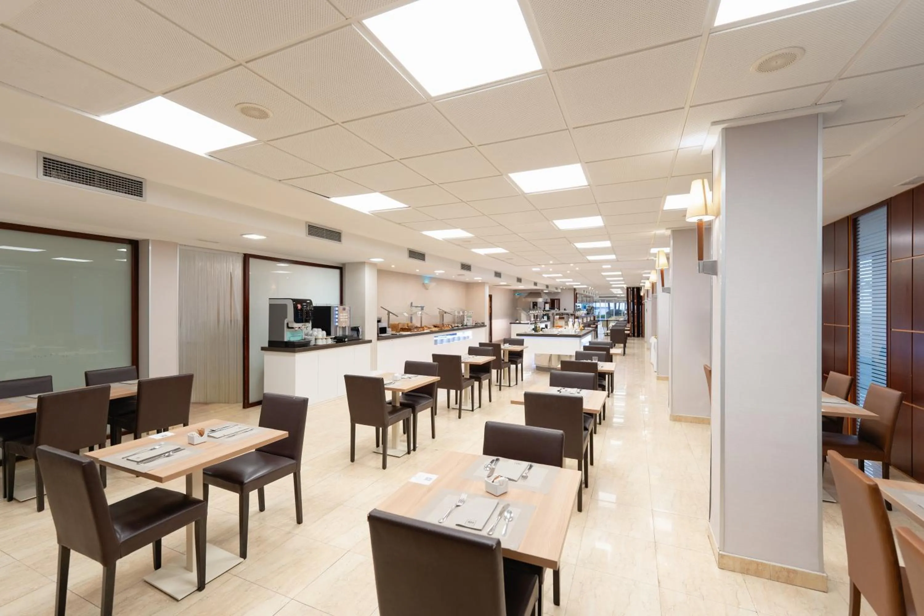 Restaurant/places to eat in Hotel RH Riviera - Adults Only