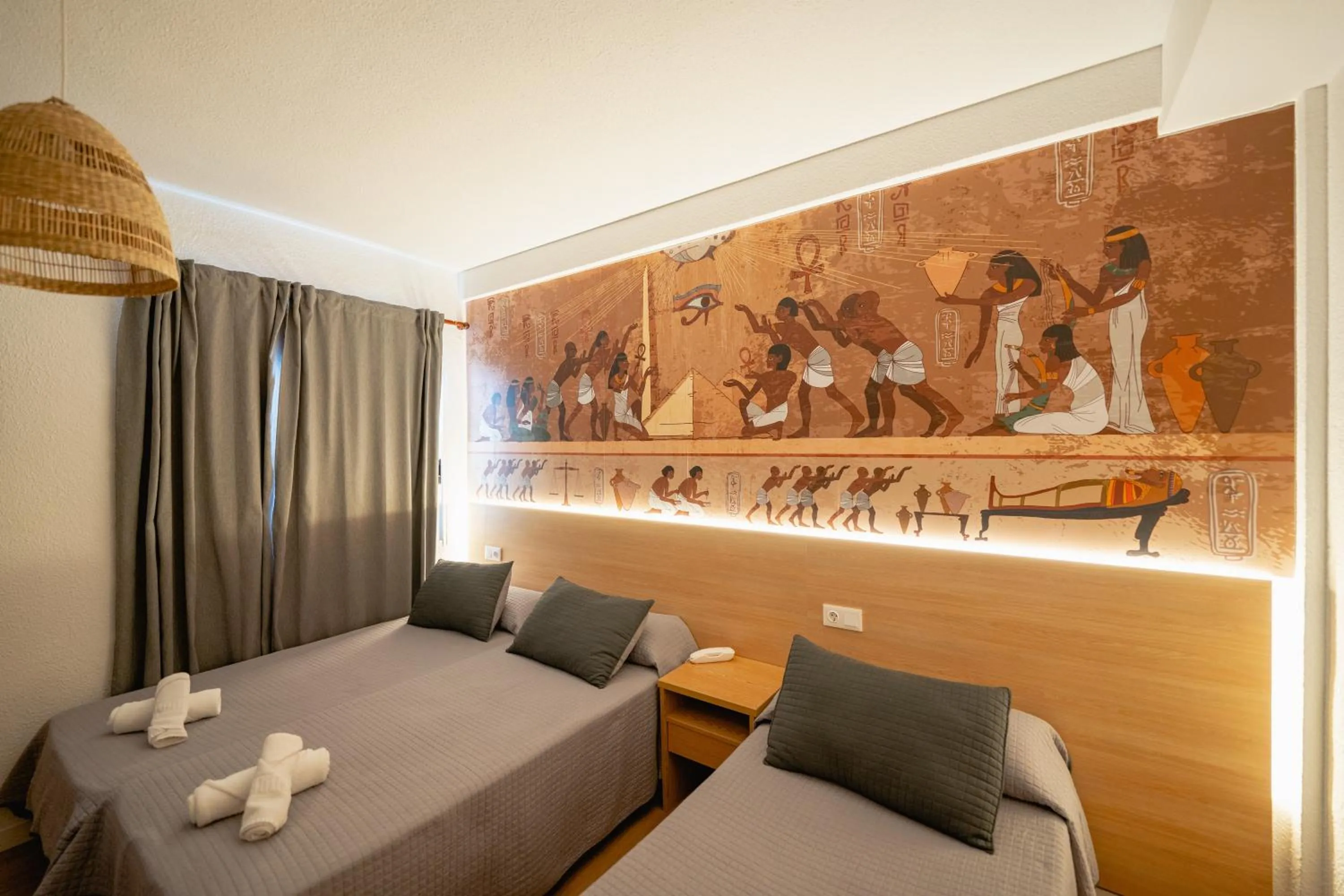 Bed in Hotel Internacional