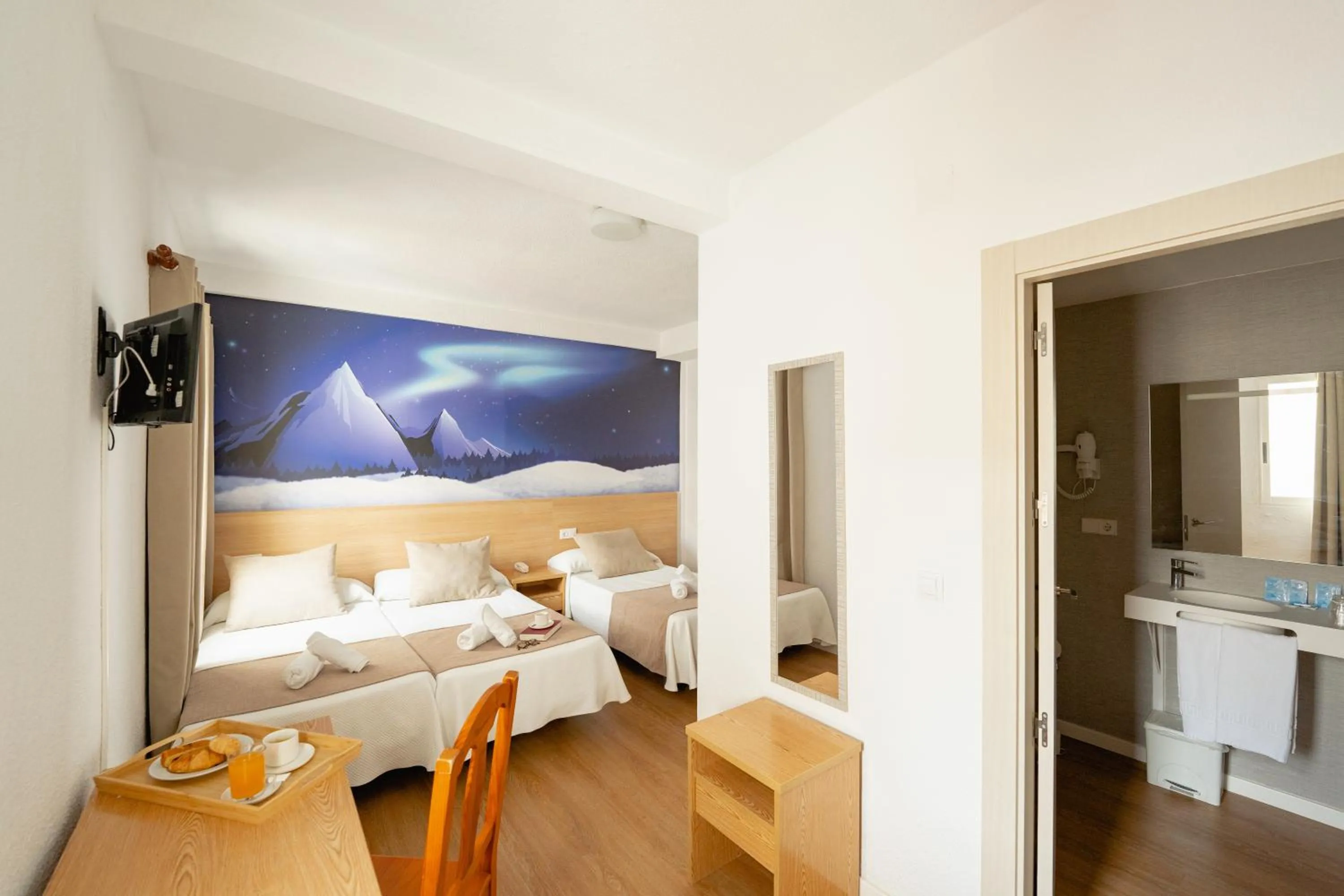 Bed in Hotel Internacional