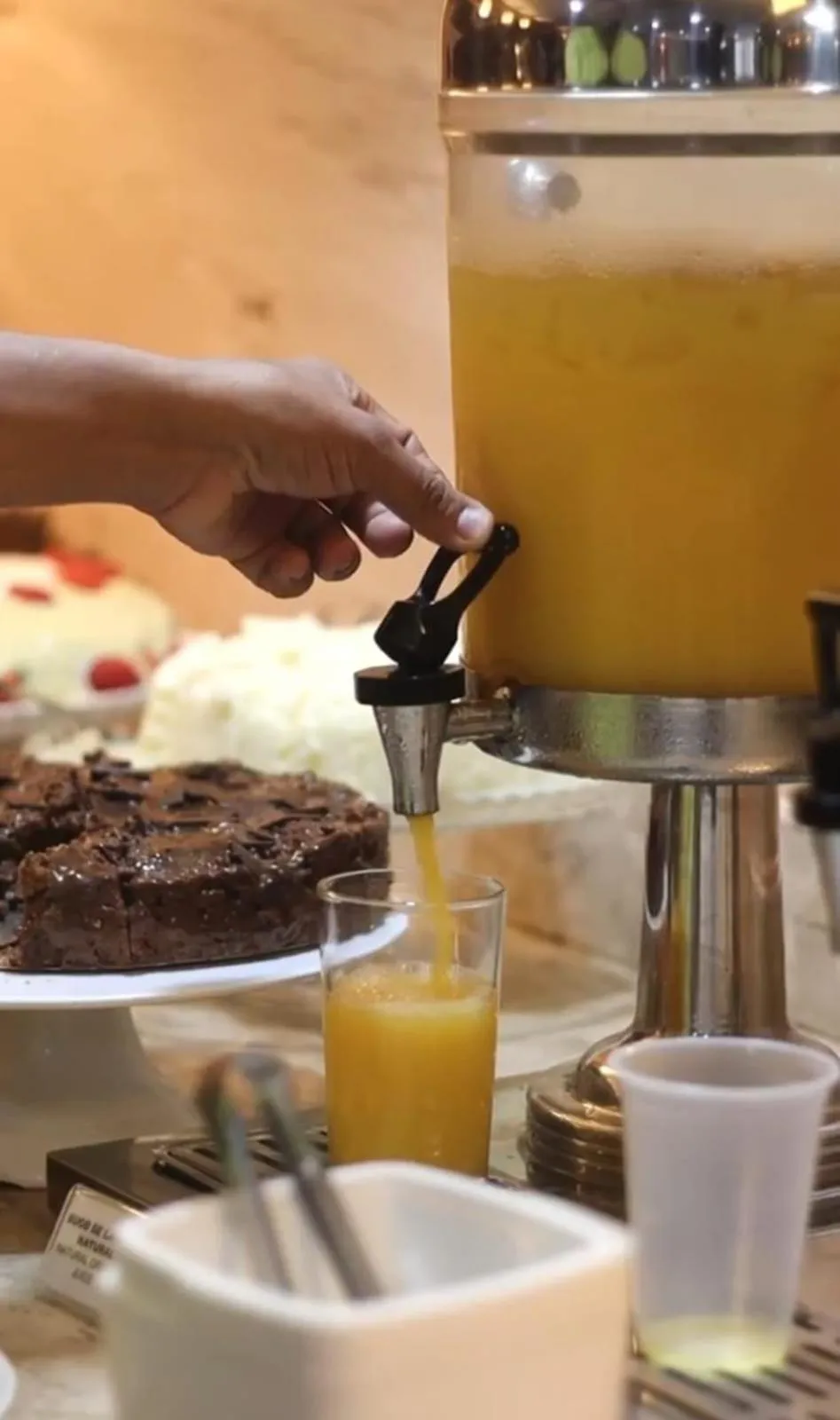 Breakfast in Linhares Design Hotel