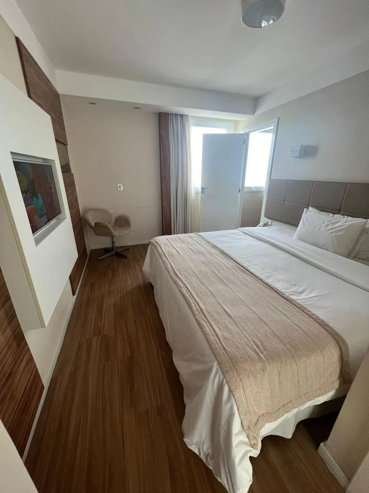Bedroom, Bed in Linhares Design Hotel