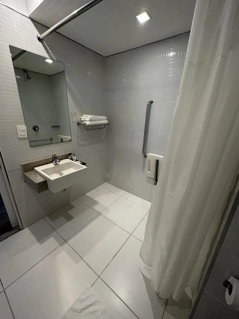 Bathroom in Linhares Design Hotel