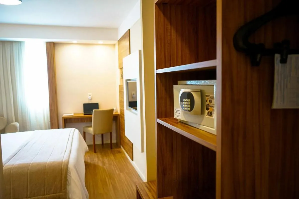 Bedroom, Bed in Linhares Design Hotel