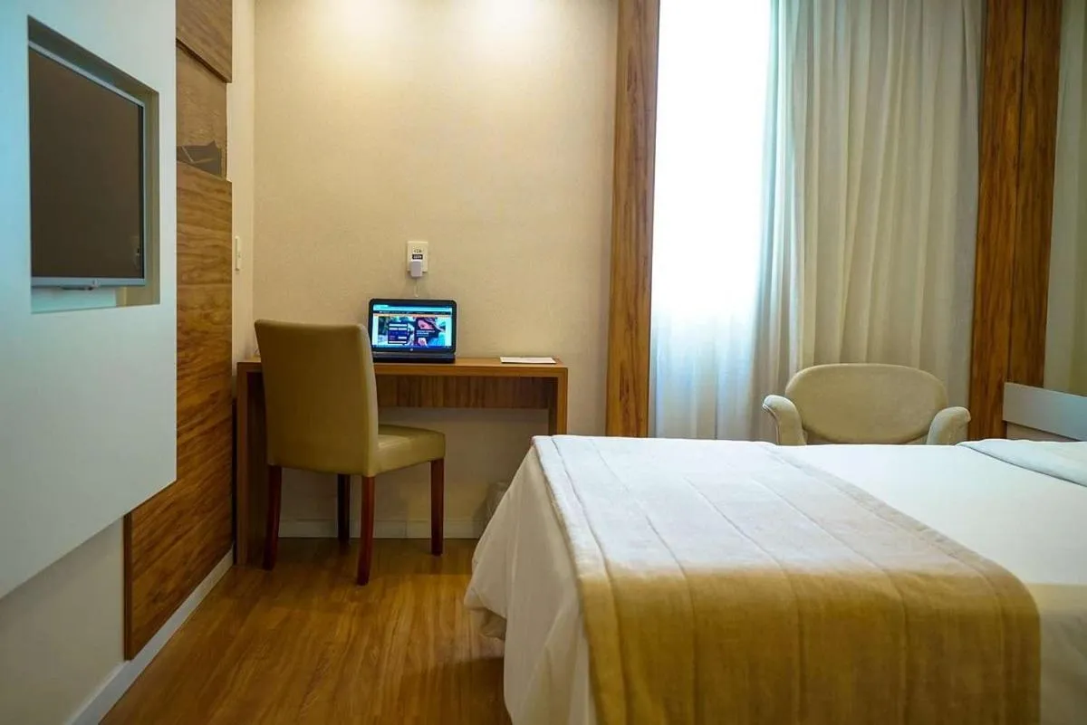 Bedroom, Bed in Linhares Design Hotel