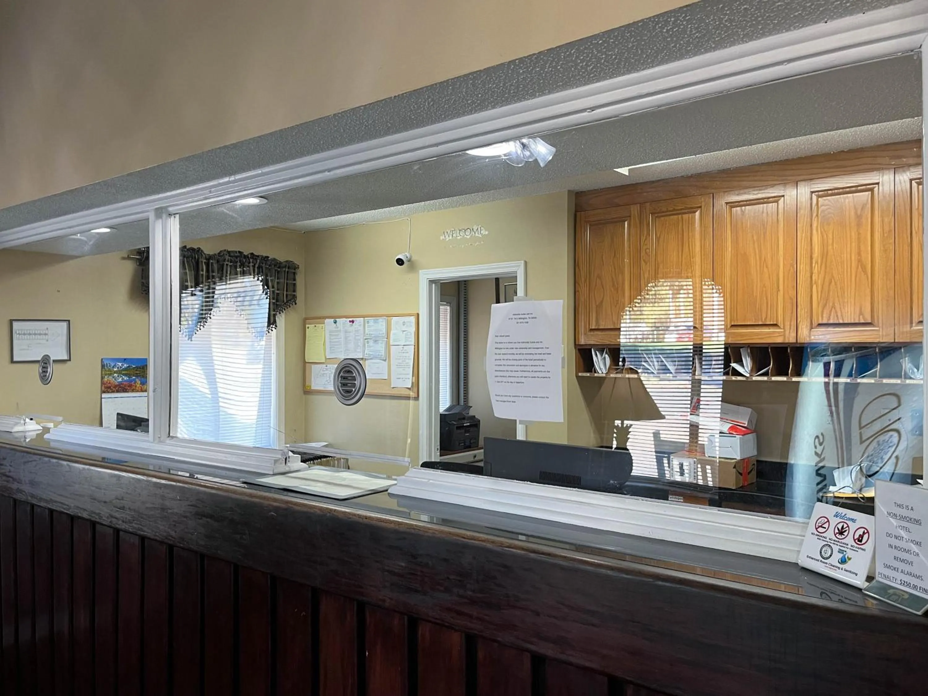 Kitchen or kitchenette in Studio 6 Millington TN