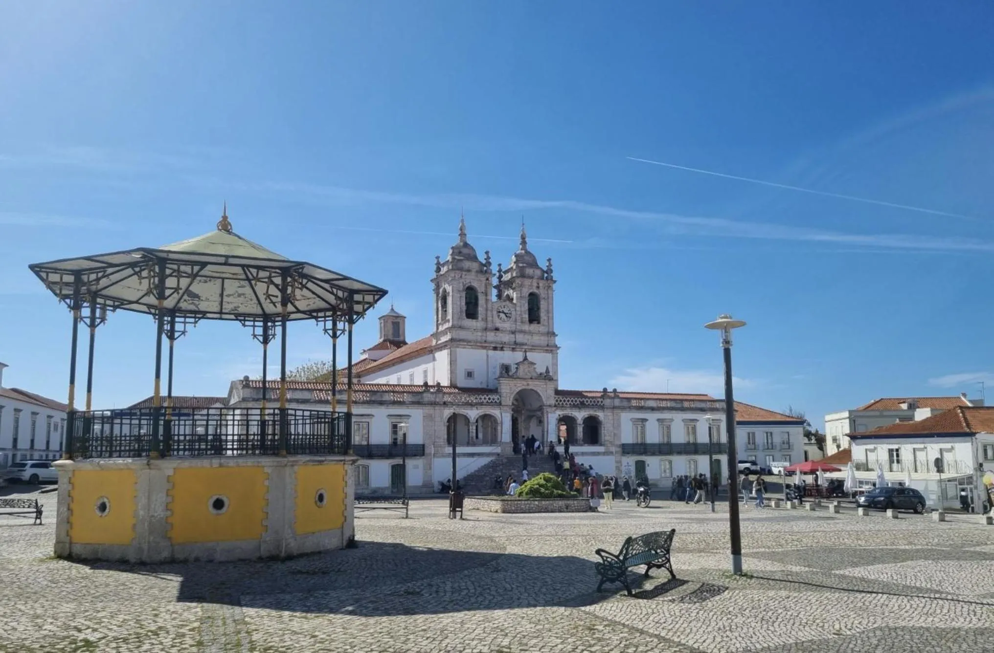Nearby landmark in Casa na onda Liberdade-Amazing sea view