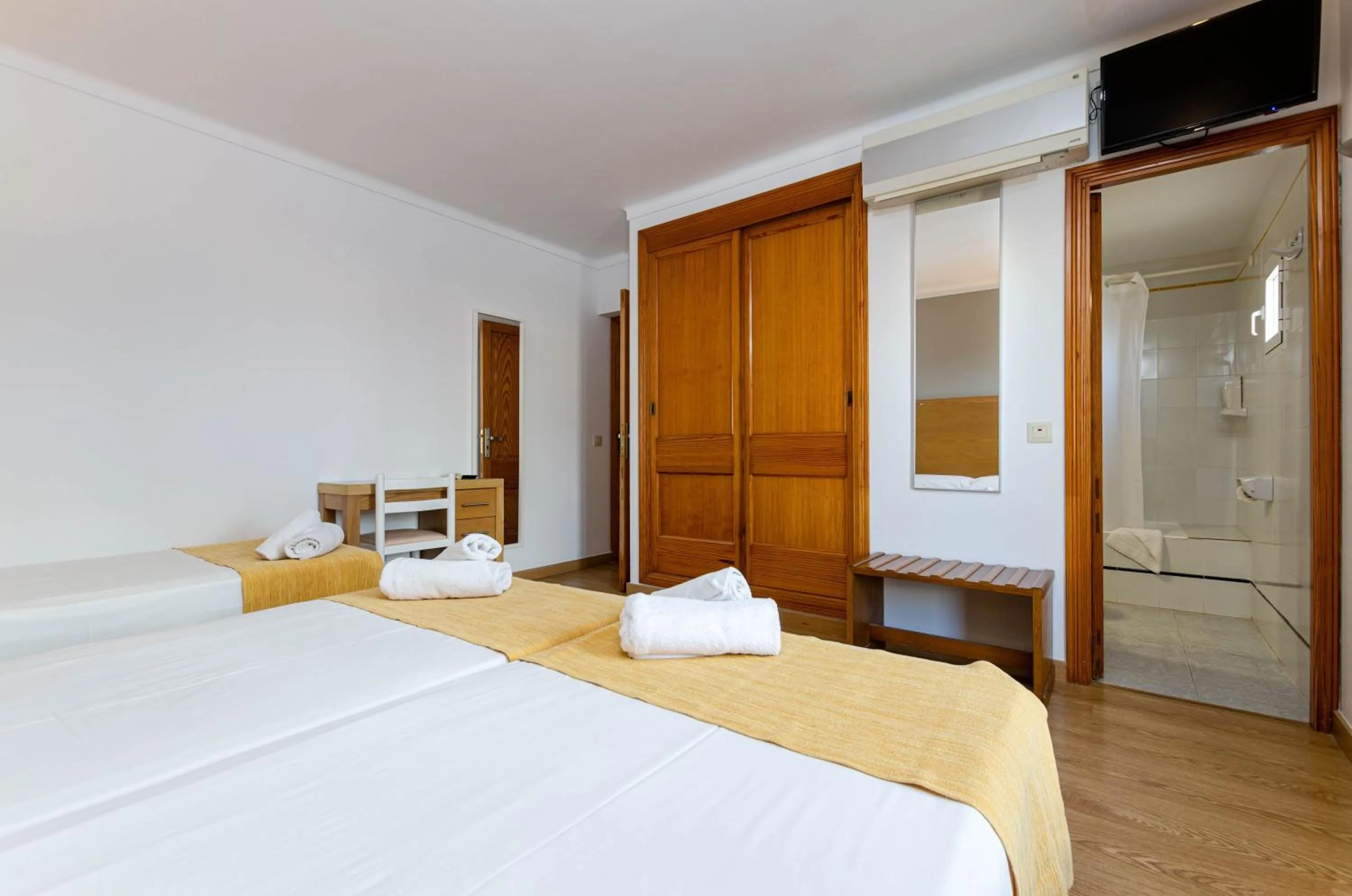 Bedroom in Hotel Bellavista