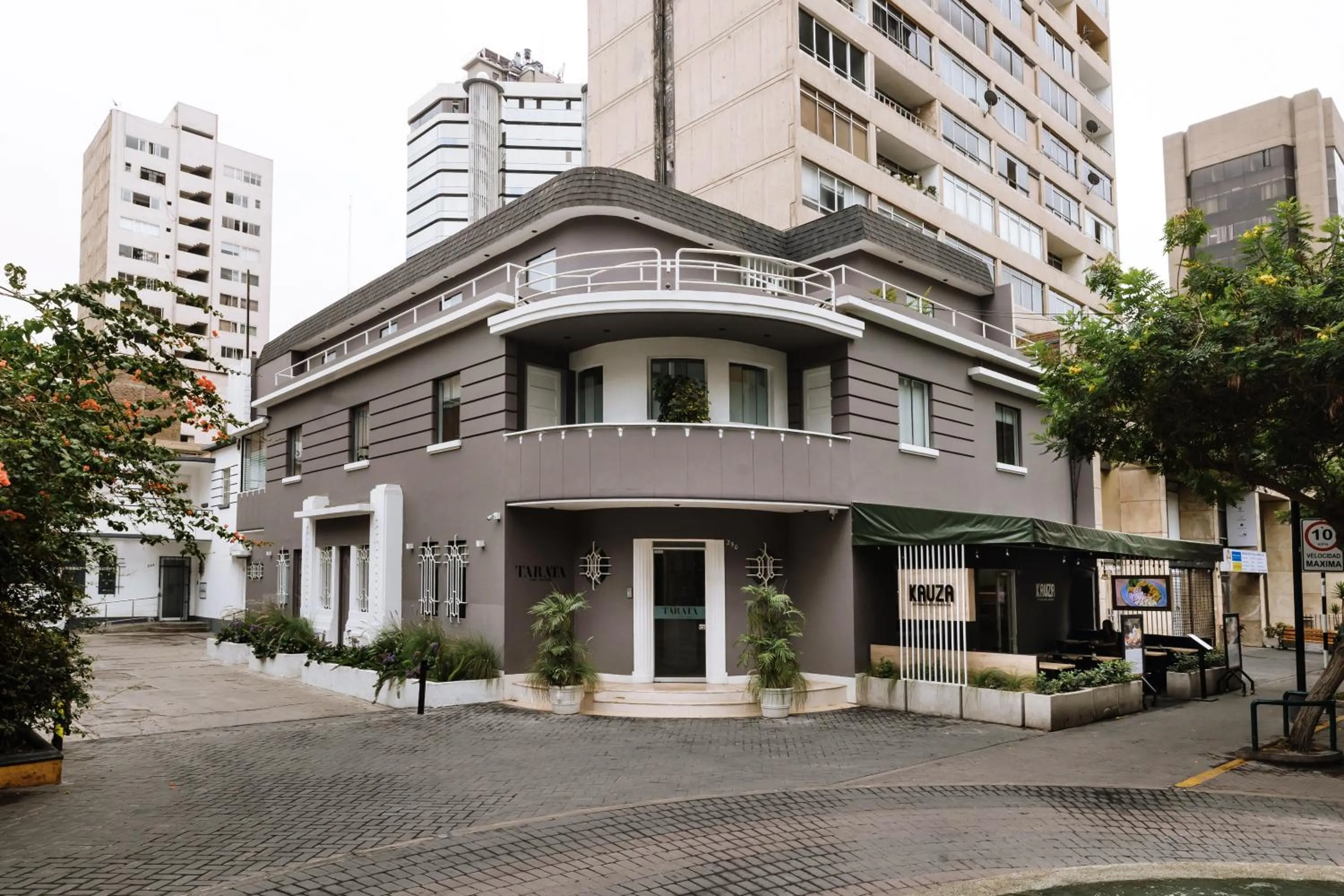 Property building in TARATA BOUTIQUE HOTEL