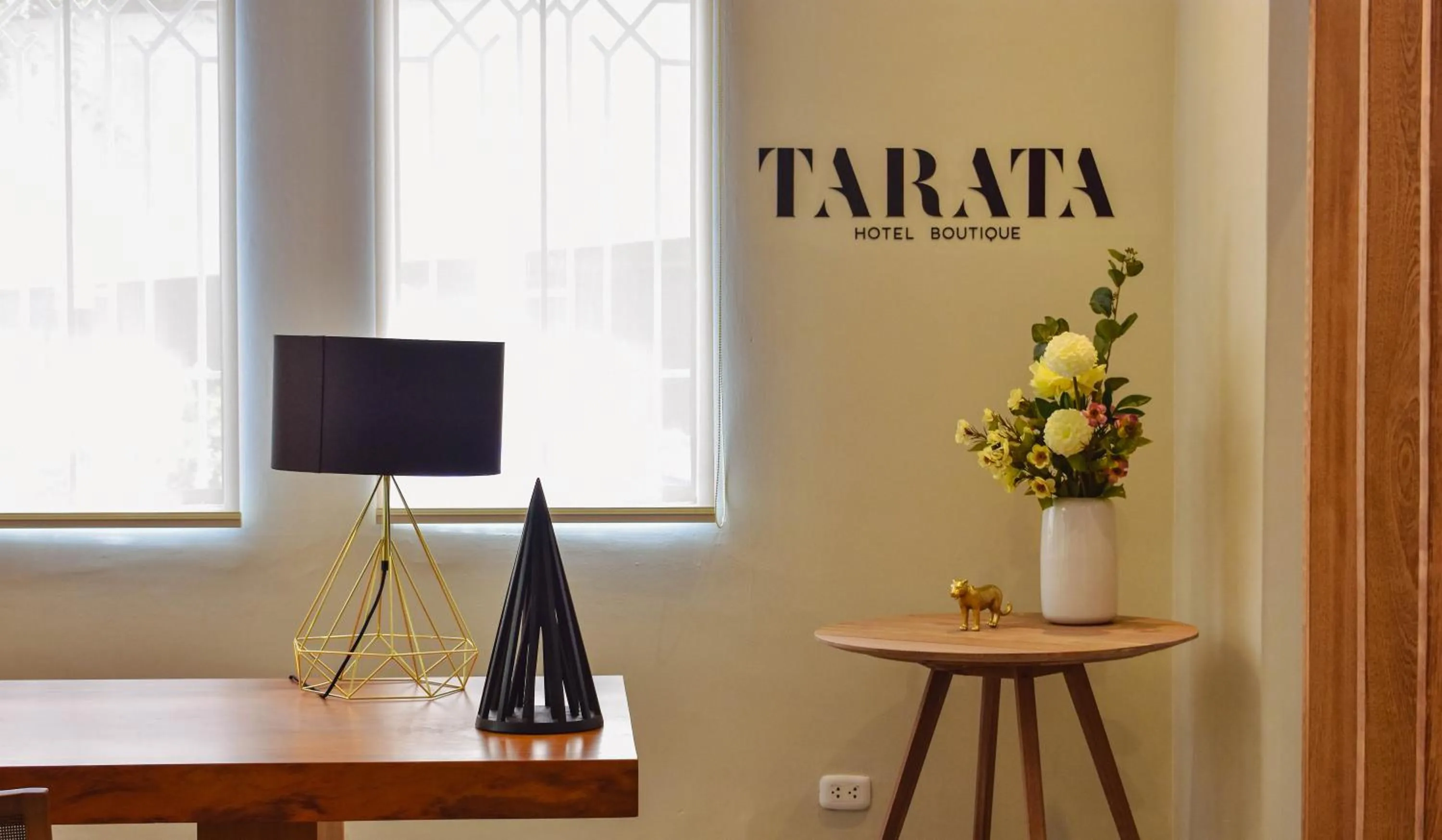 Property logo or sign in TARATA BOUTIQUE HOTEL