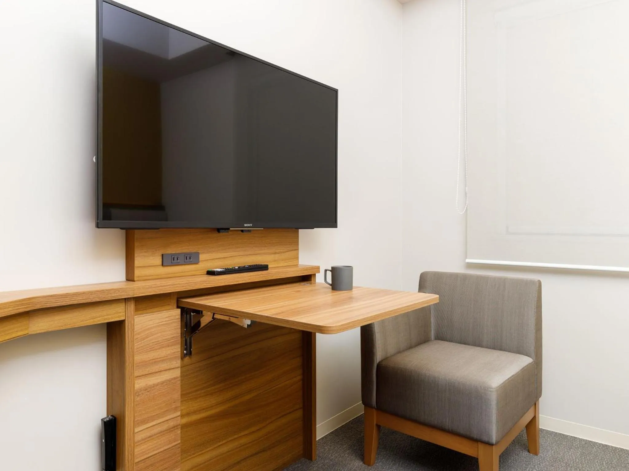 TV and multimedia in Nishitetsu Hotel Croom Hakata Gion Kushida Shrine