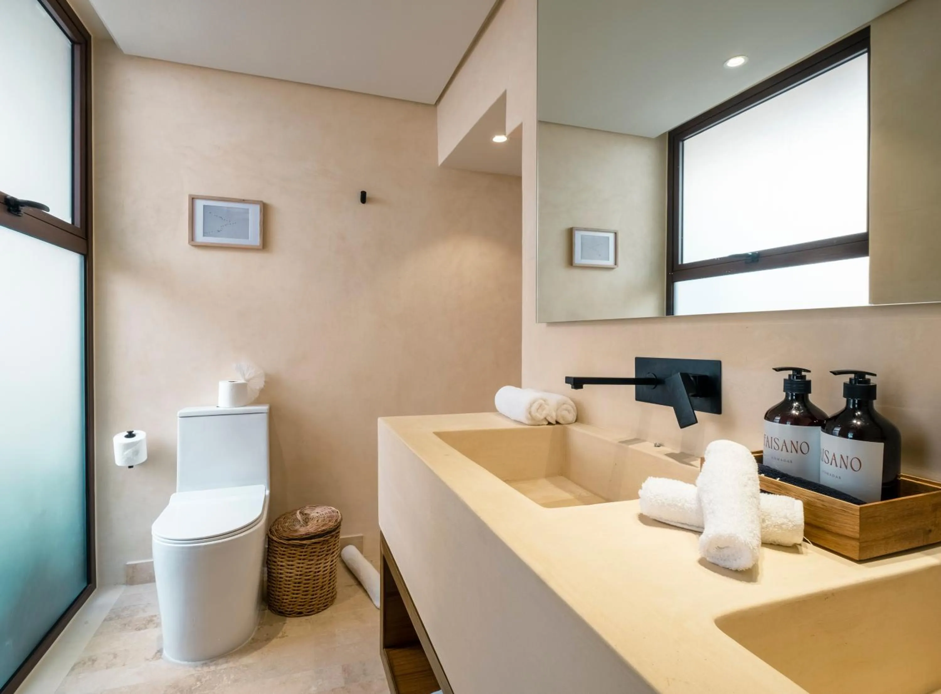 Bathroom in Collection O Faisano Boutique Luxury Hotel, Tulum Beach