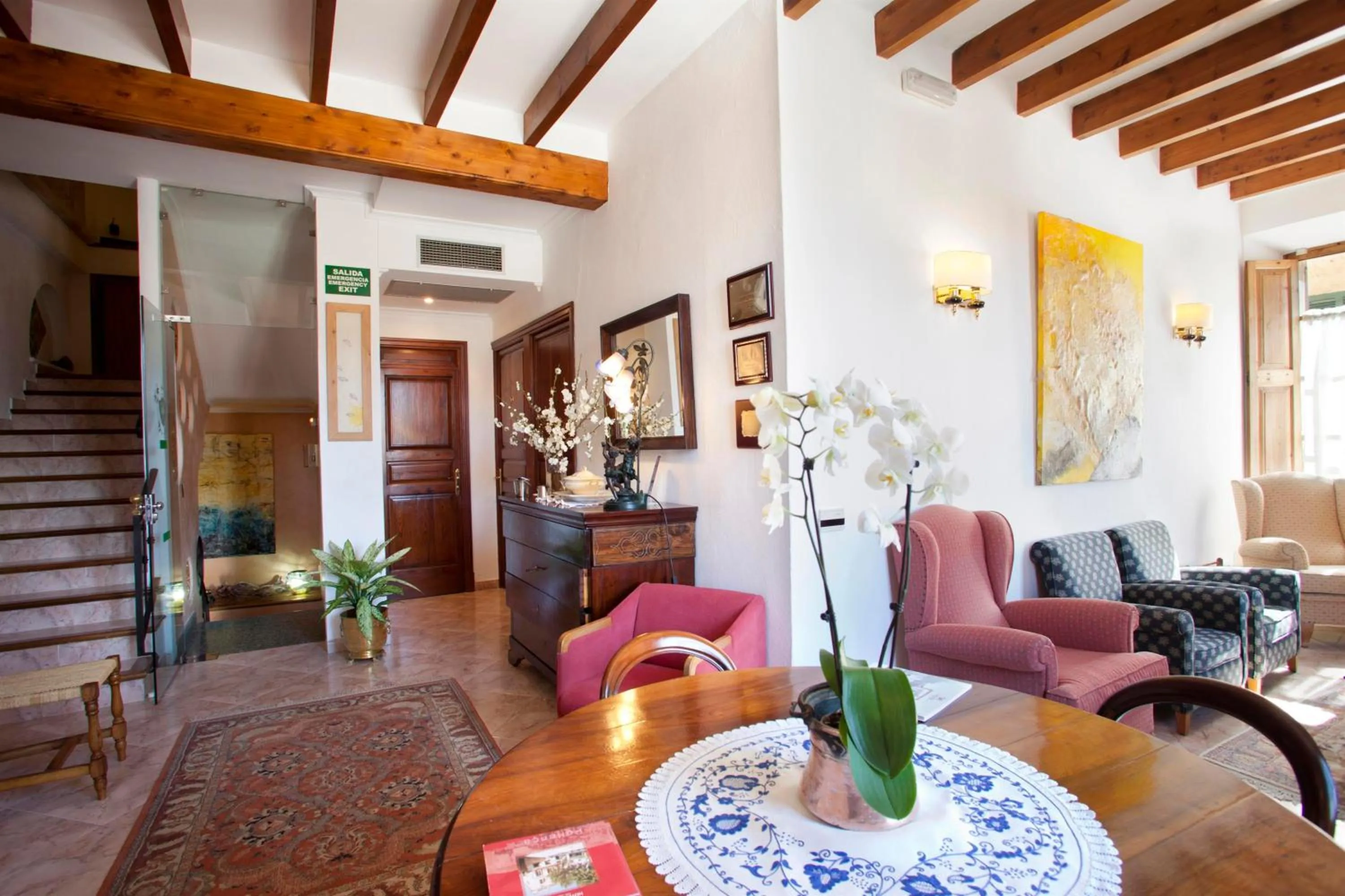 Lobby or reception in Juma Historic Hotel