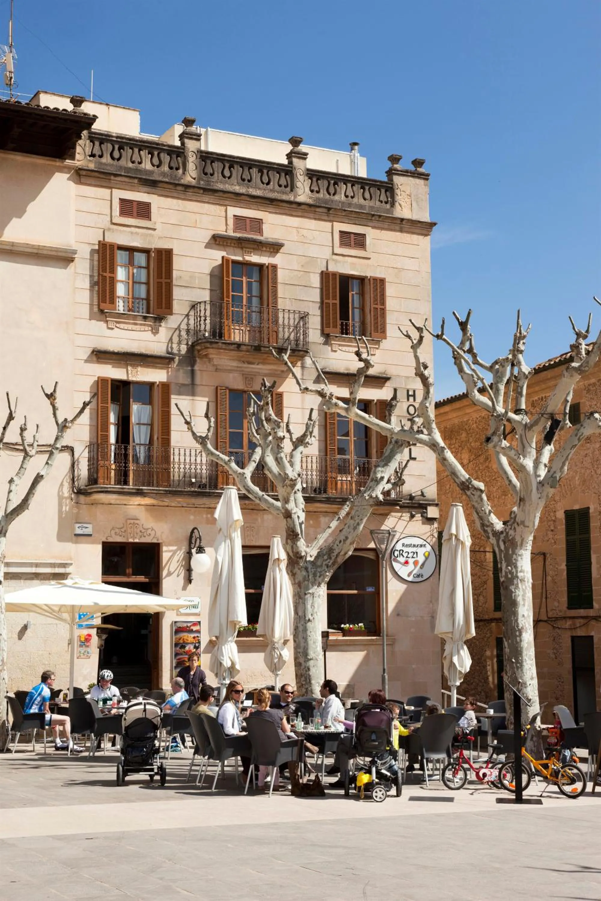 Facade/entrance in Juma Historic Hotel