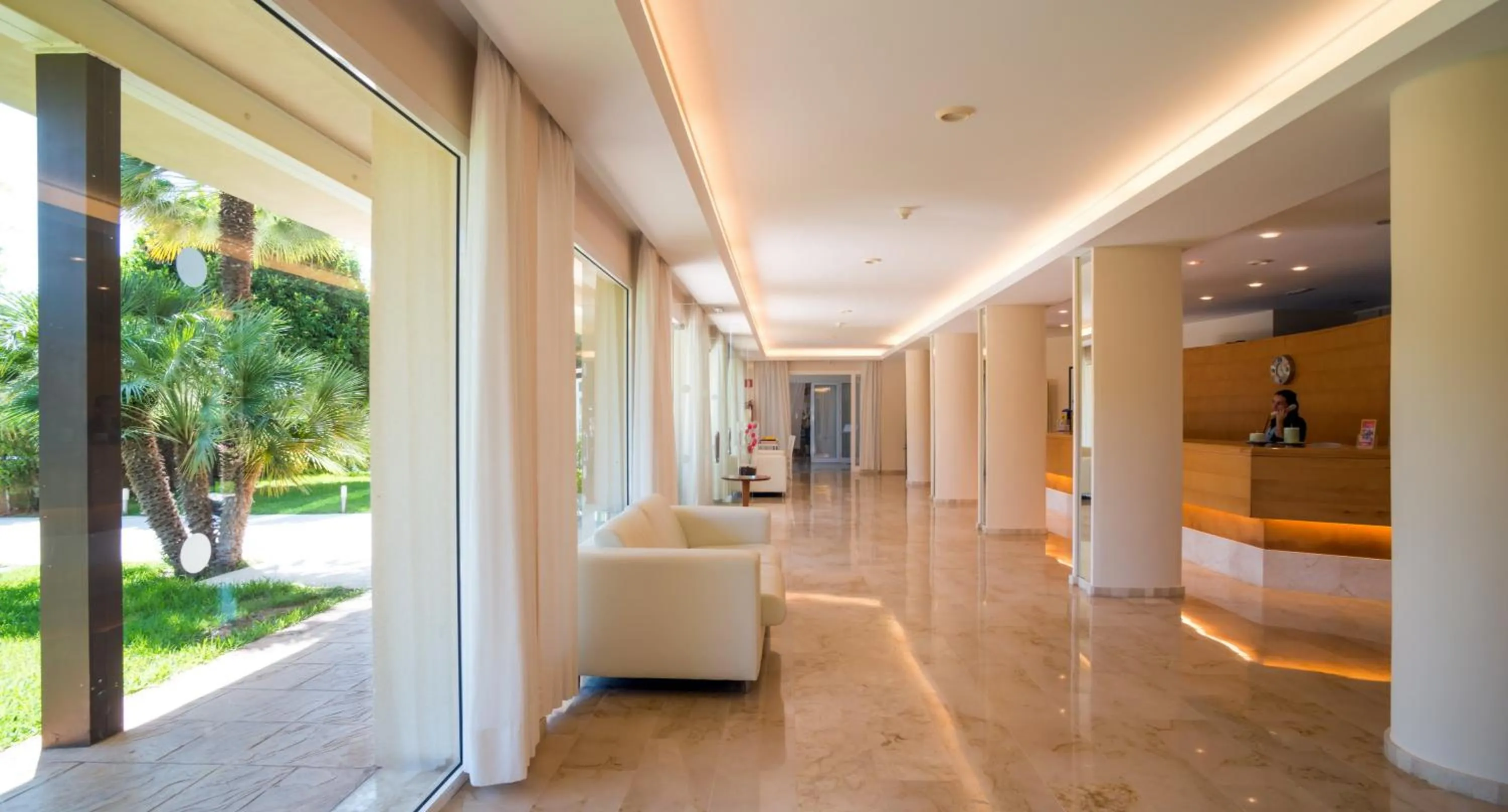 Lobby or reception in Canyamel Sun Suites Hotel