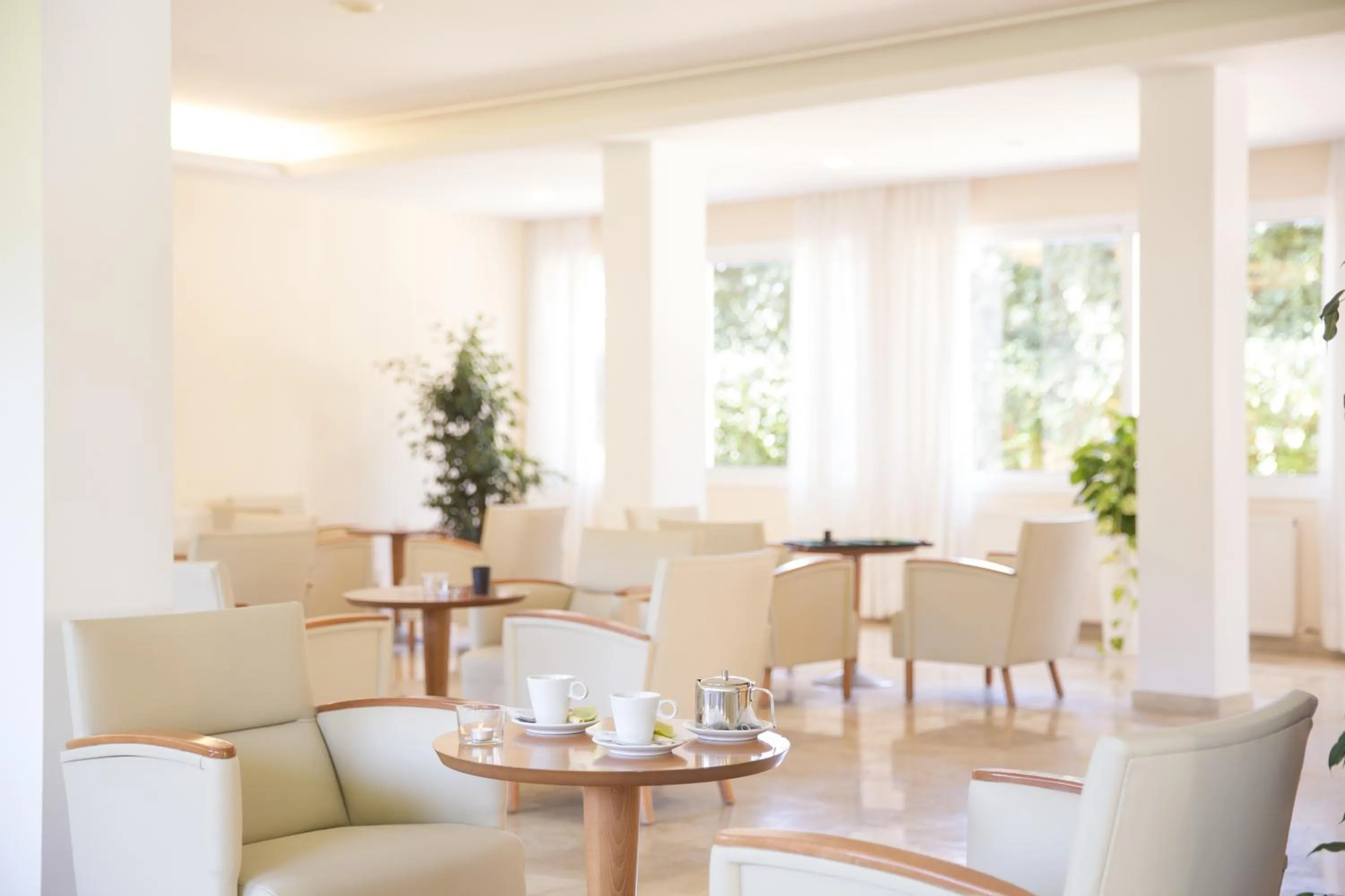 Communal lounge/ TV room in Canyamel Sun Suites Hotel