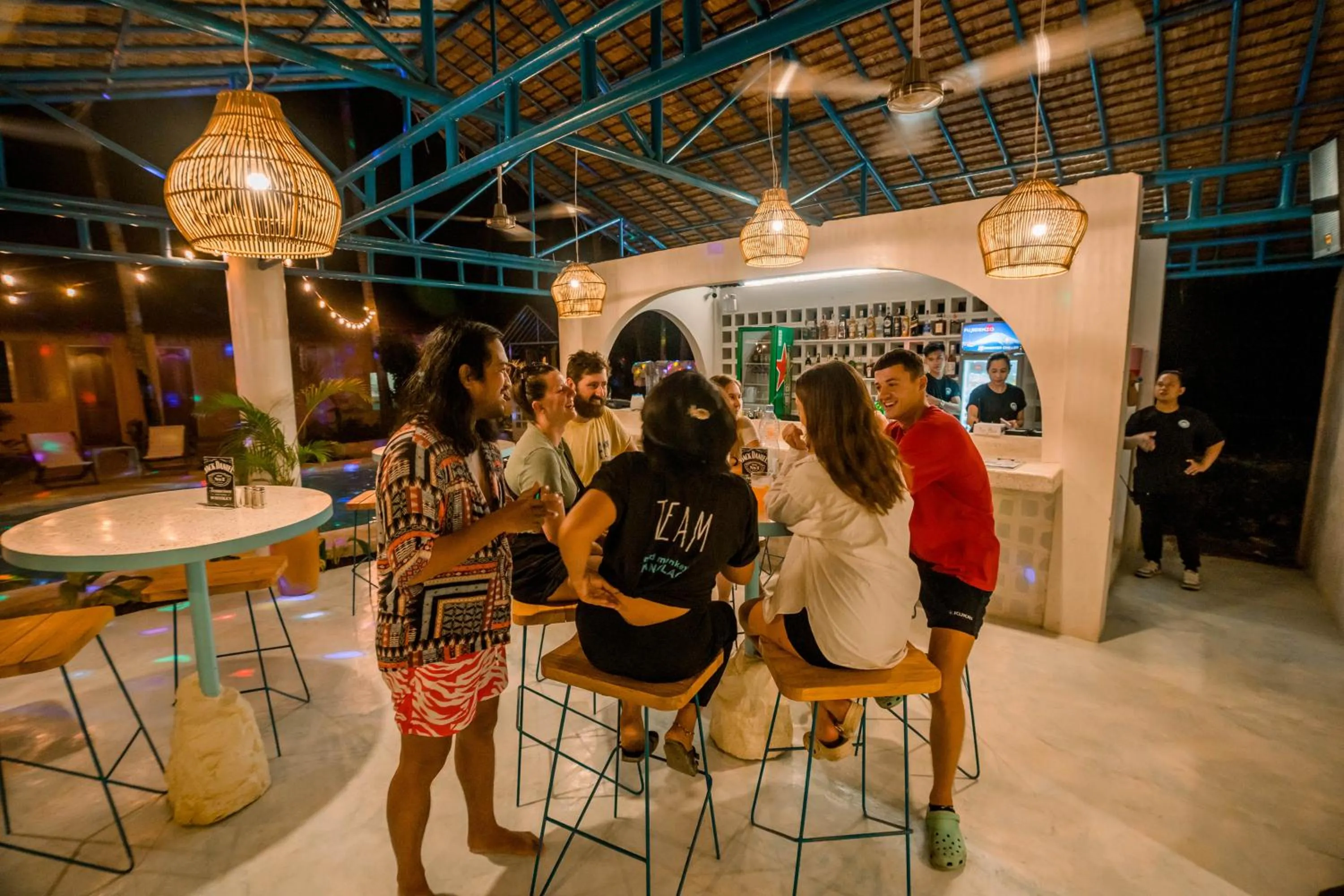 Restaurant/places to eat in Mad Monkey Panglao