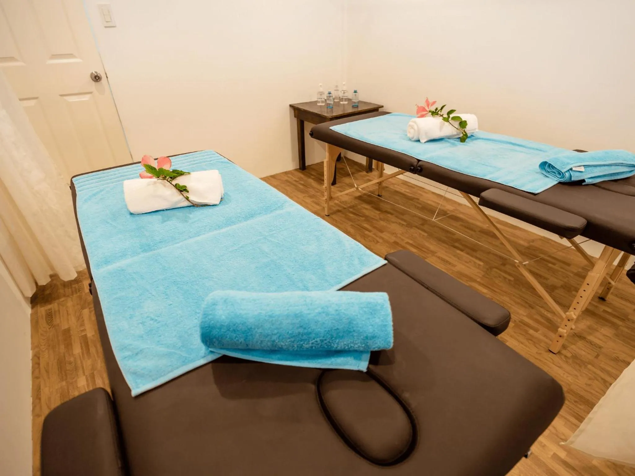 Massage in Mad Monkey Panglao